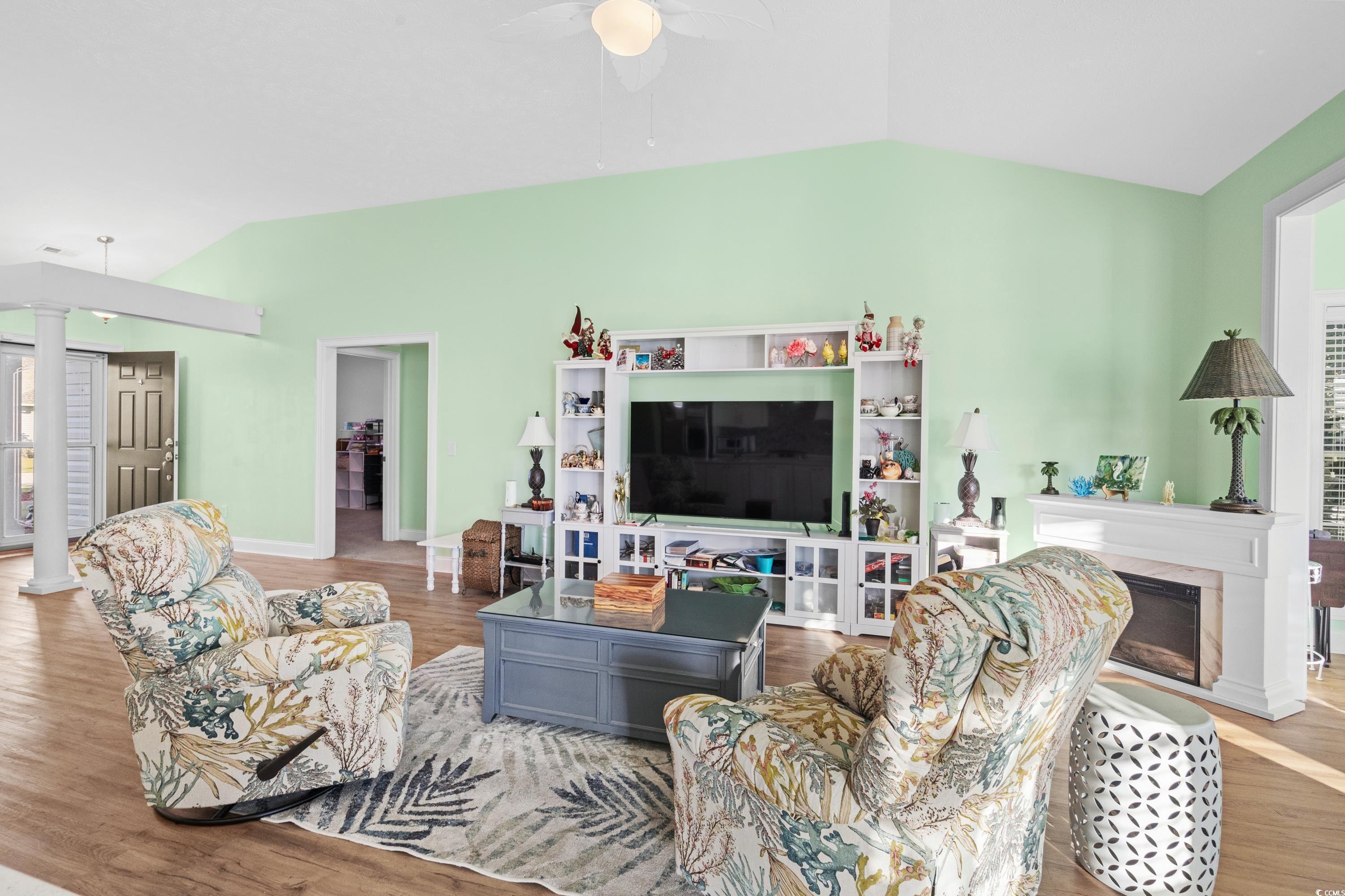1009 Hopscotch Ln. Property Photo 10