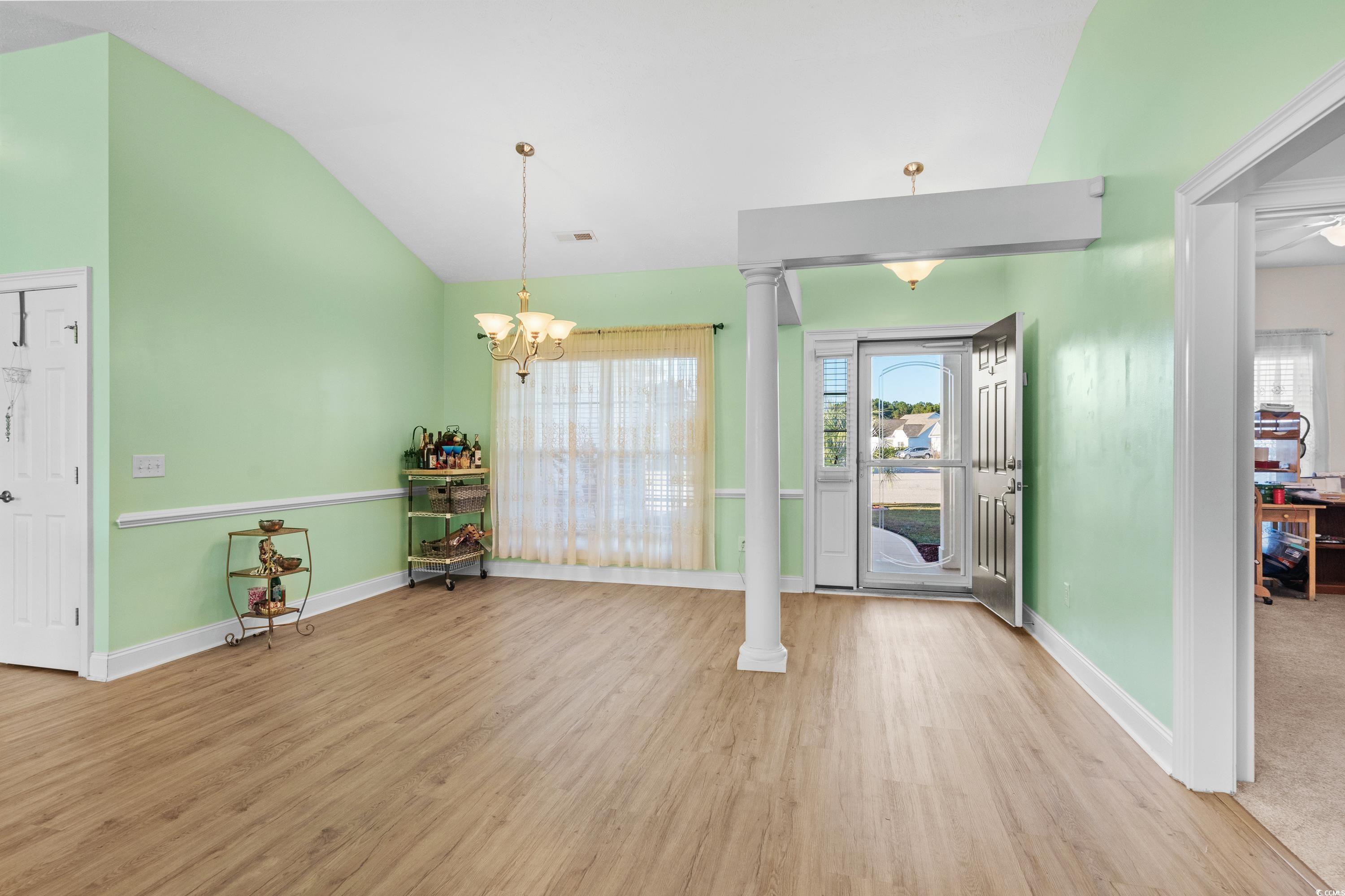 1009 Hopscotch Ln. Property Photo 12
