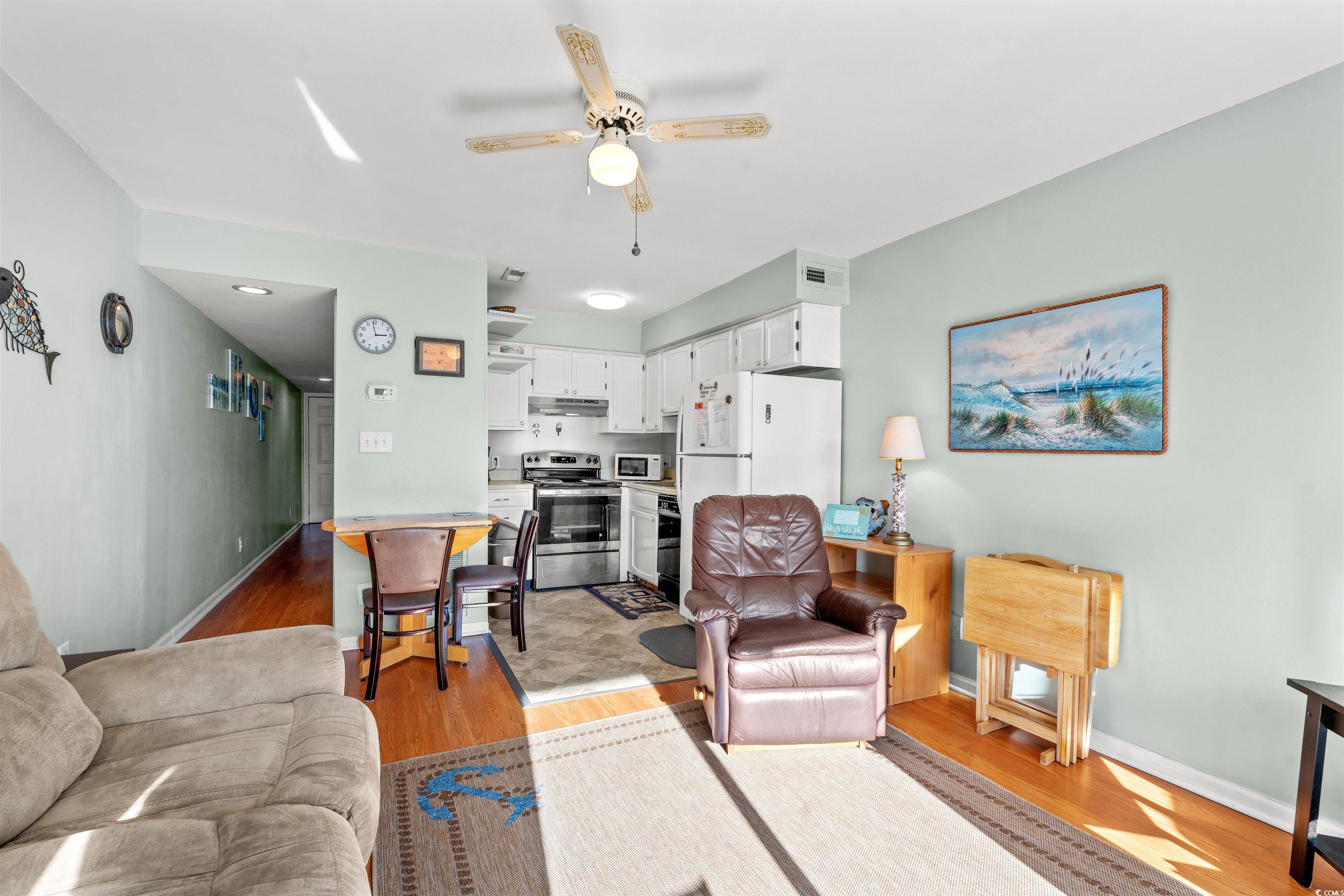 301 N Waccamaw Dr. Property Photo 11