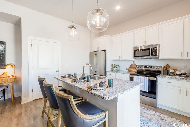 8840 Henry Rd. Property Photo 6