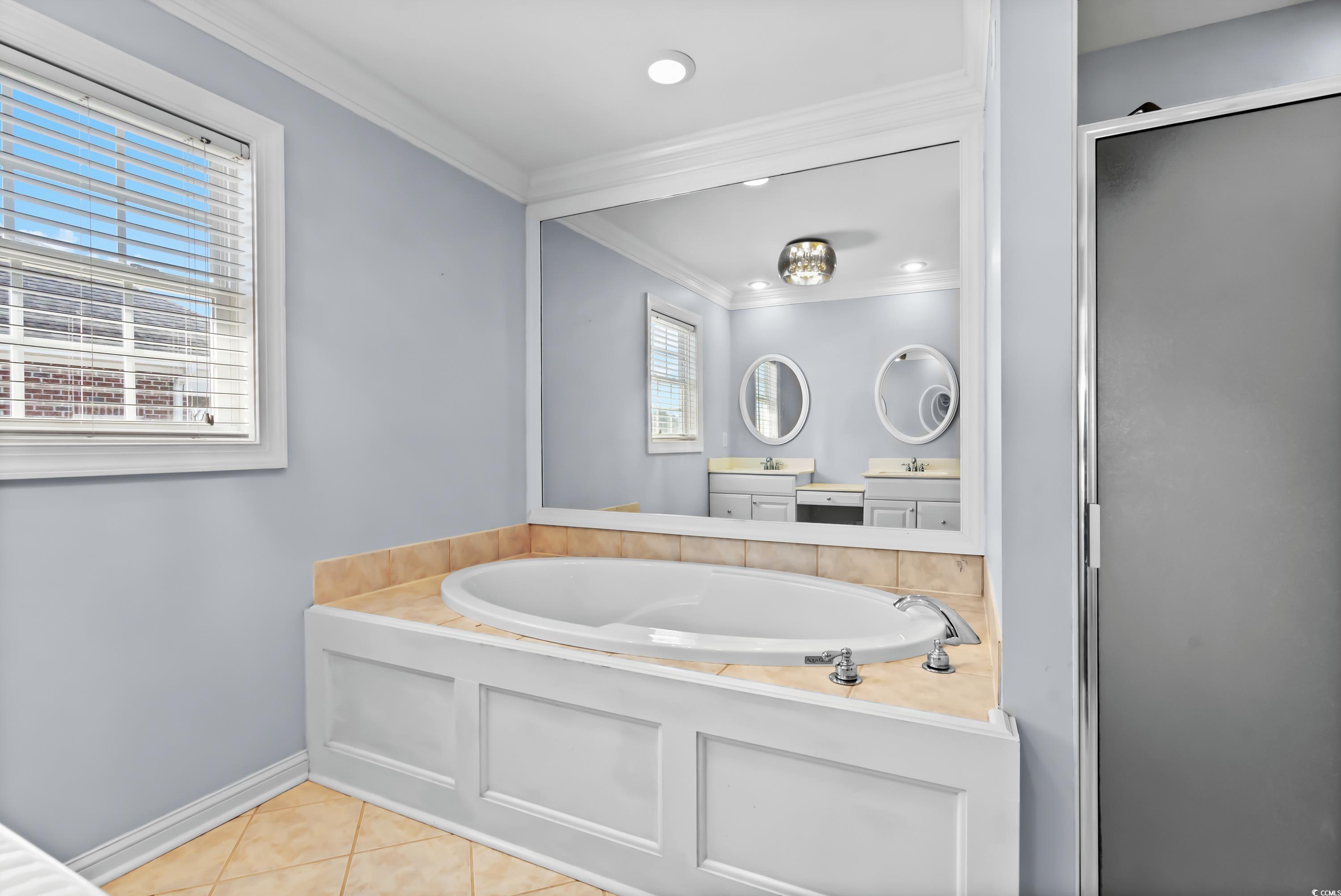 879 Waterton Ave. Property Photo 21