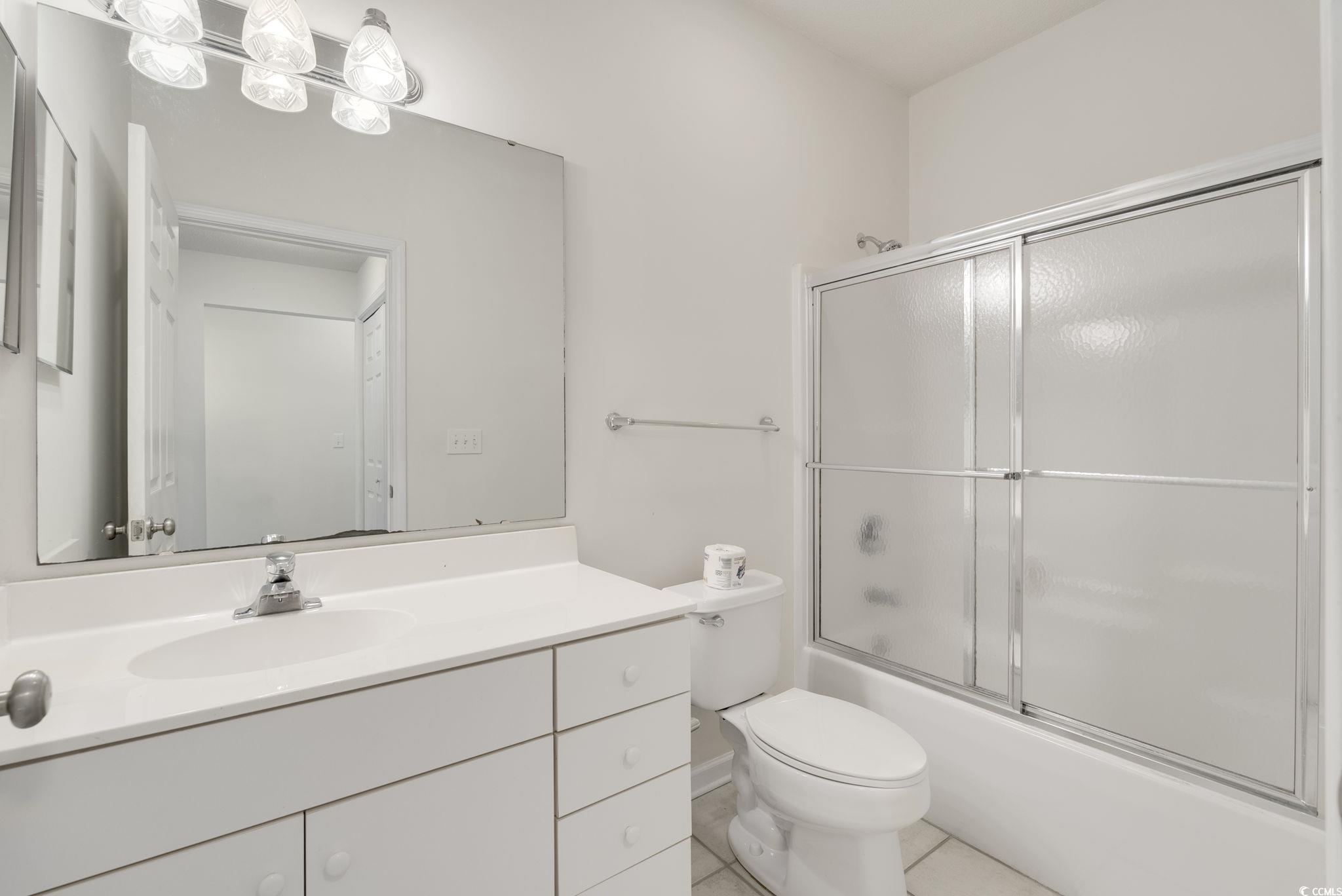 4435-f Montrose Ln. Property Photo 33