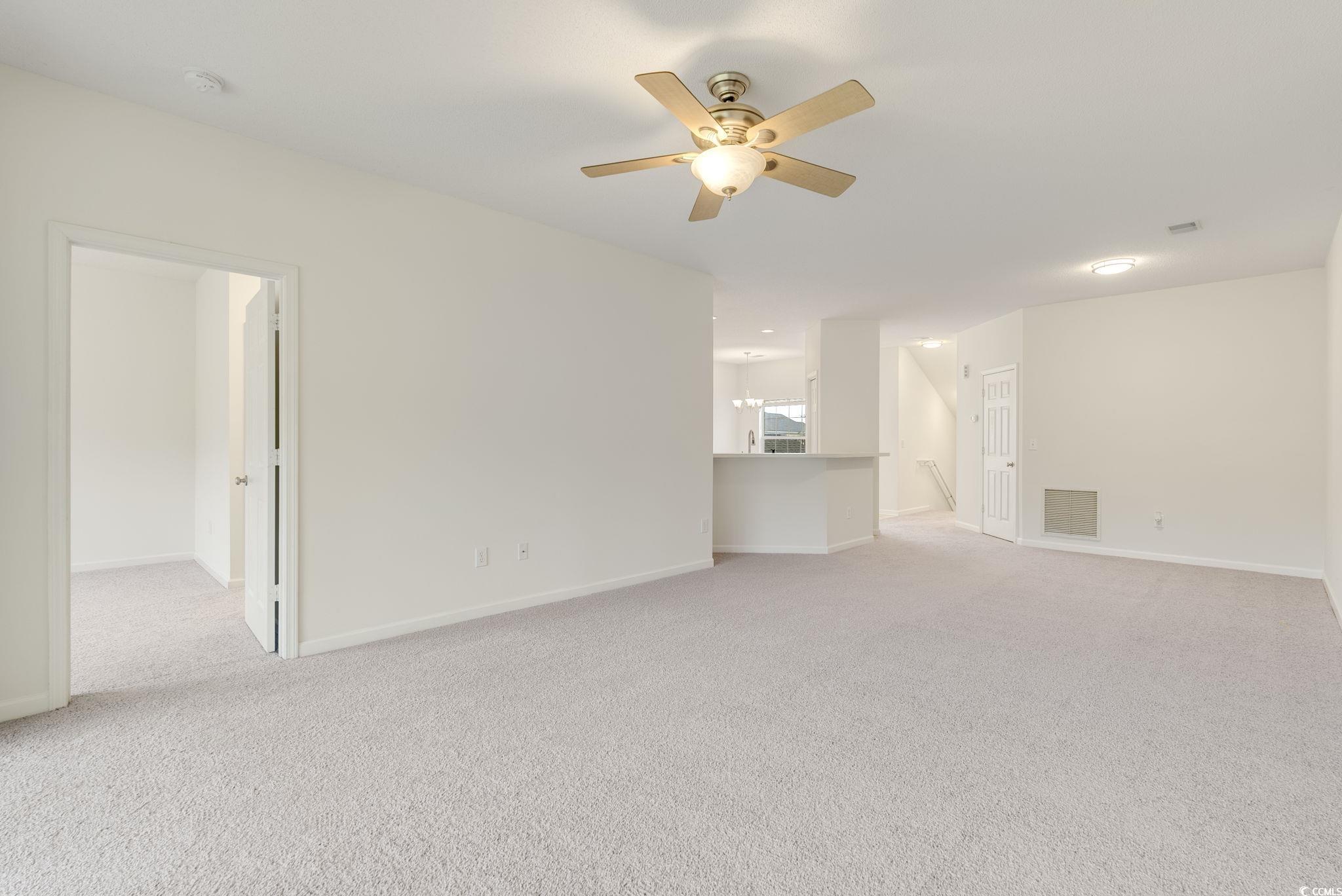 4435-f Montrose Ln. Property Photo 39