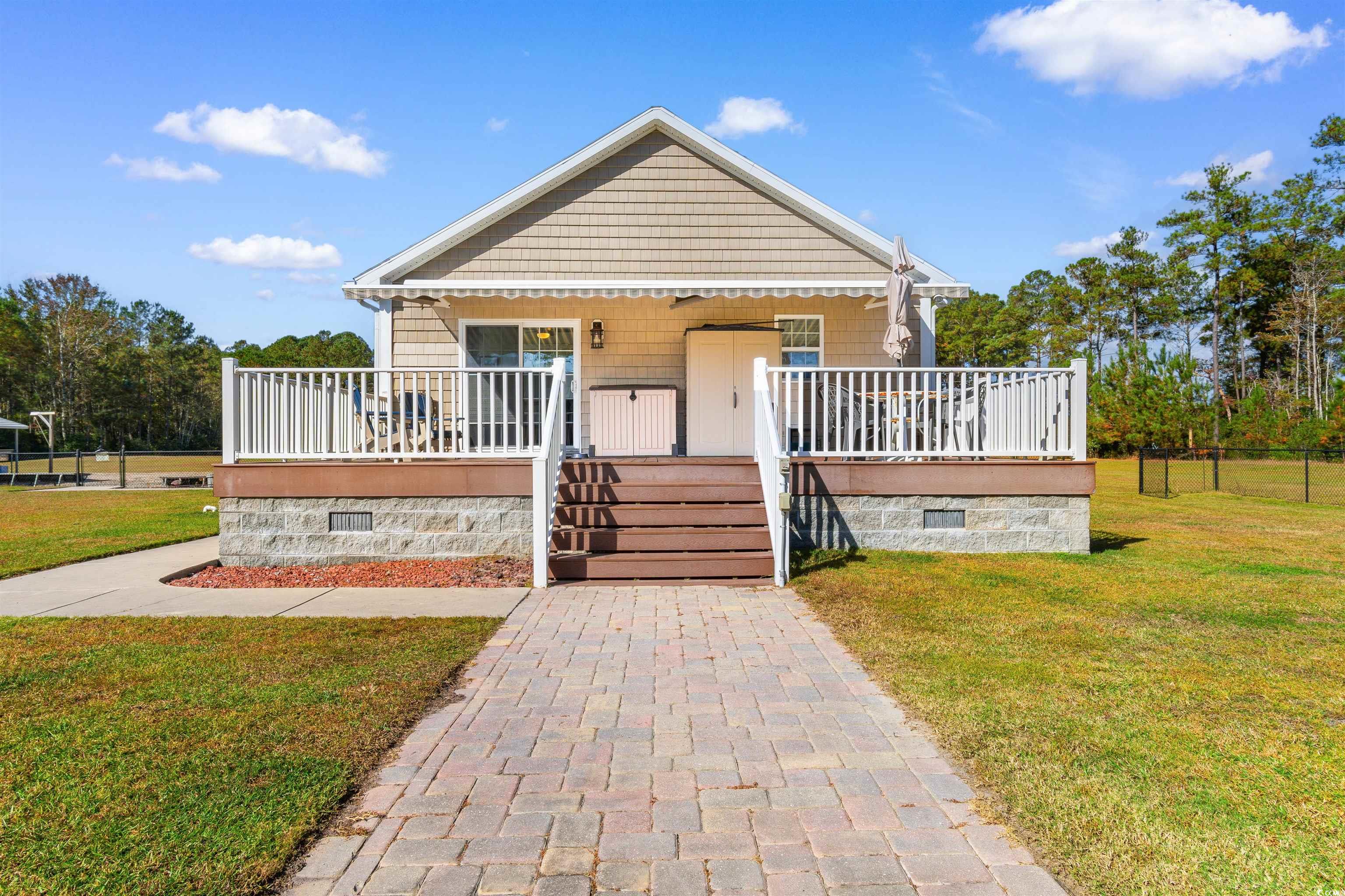 2580 Ash Little River Rd. Property Photo 2