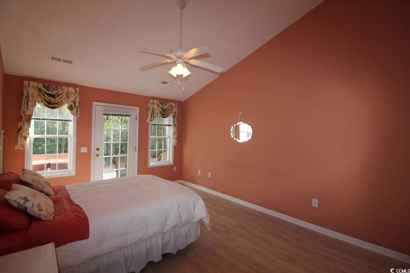 172 Collins Glen Dr. Property Photo 18