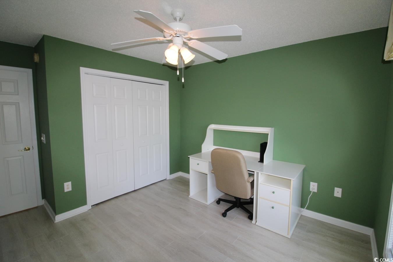 172 Collins Glen Dr. Property Photo 24