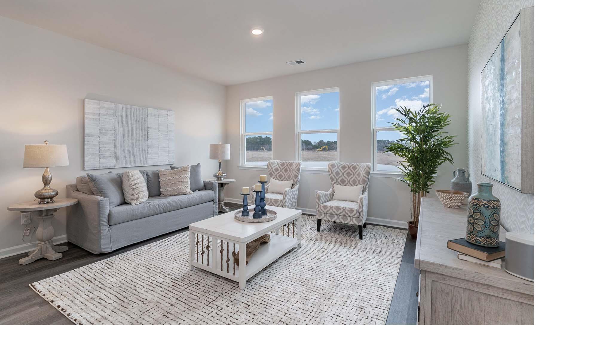 7223 Meadow Walk Loop Property Photo 13