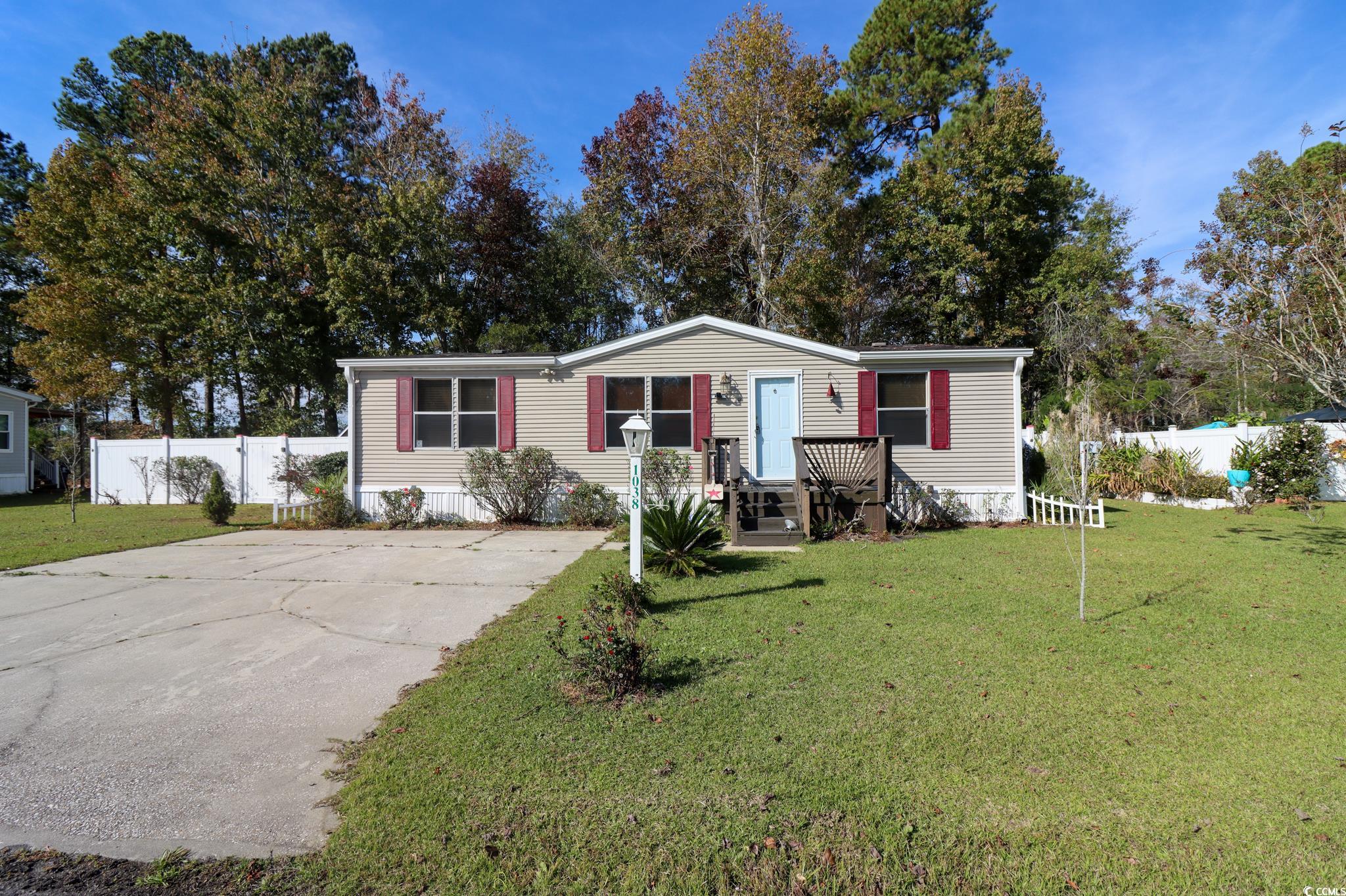 1038 Palm Dr. Property Photo 26
