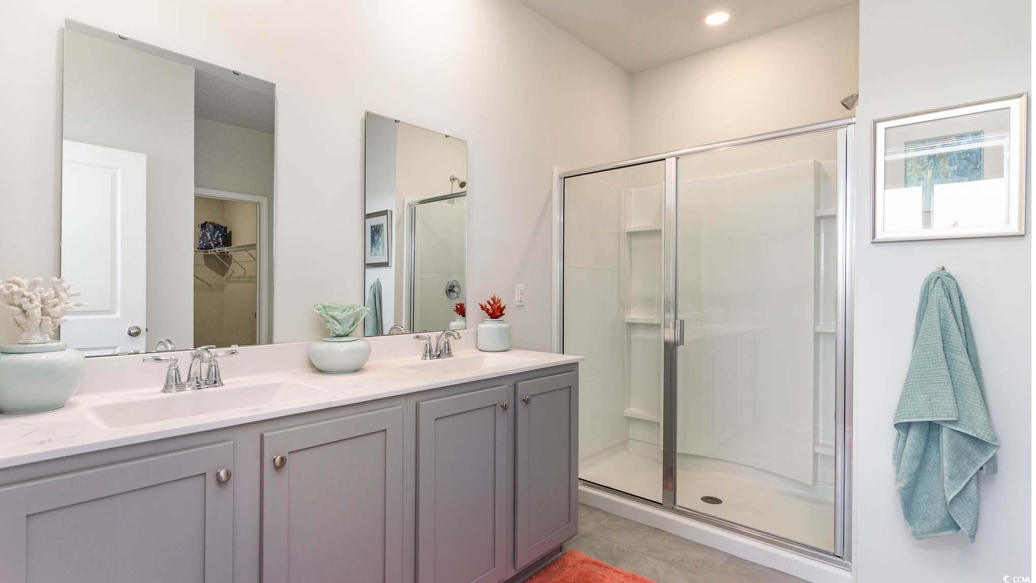 7302 Meadow Walk Loop Property Photo 8