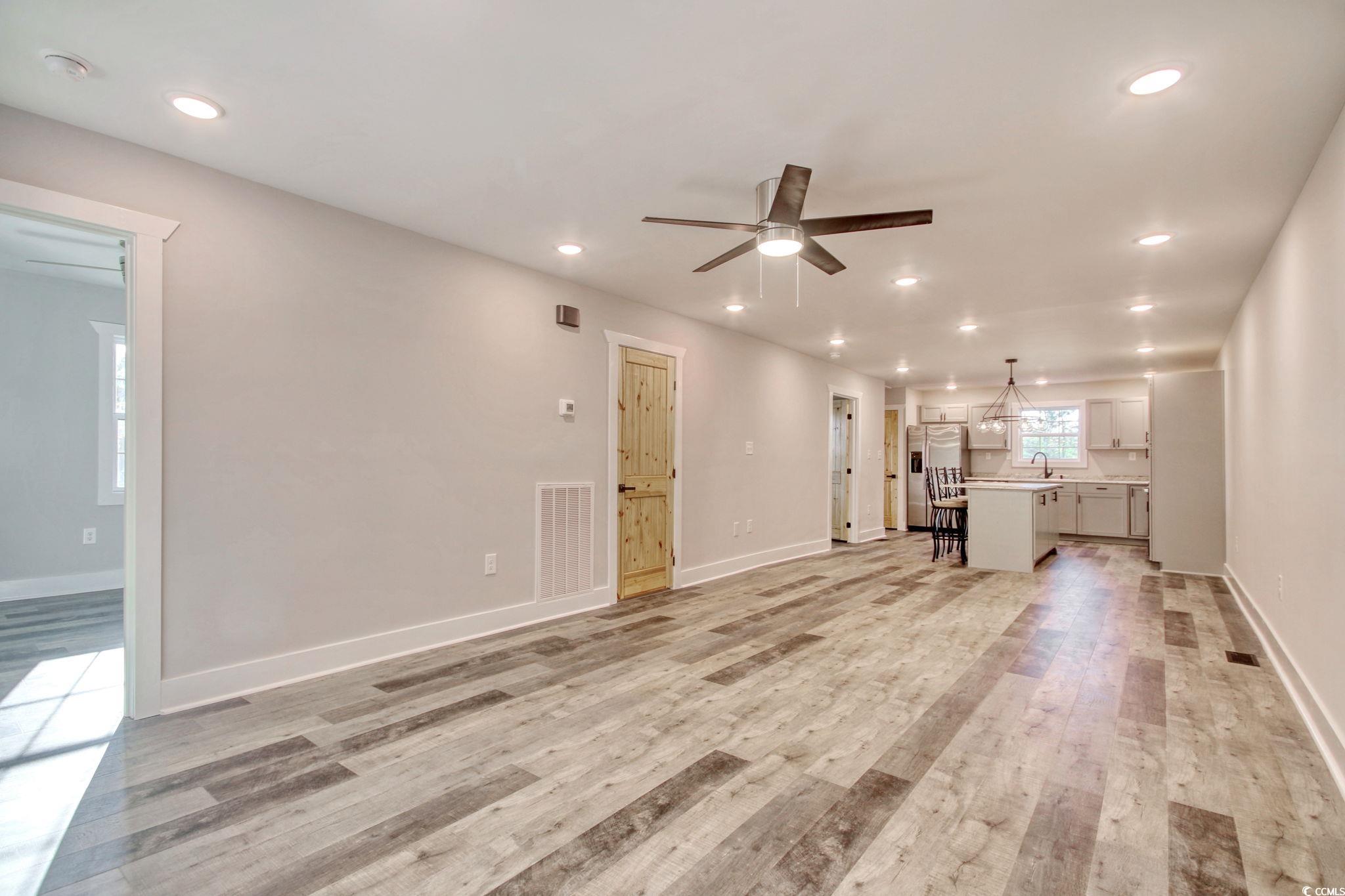 1409 Woodhaven Rd. Property Photo 8