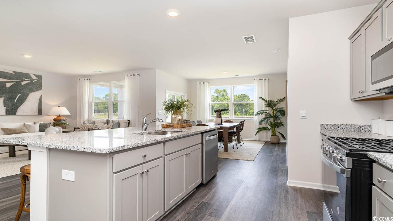 7318 Meadow Walk Loop Property Photo 12