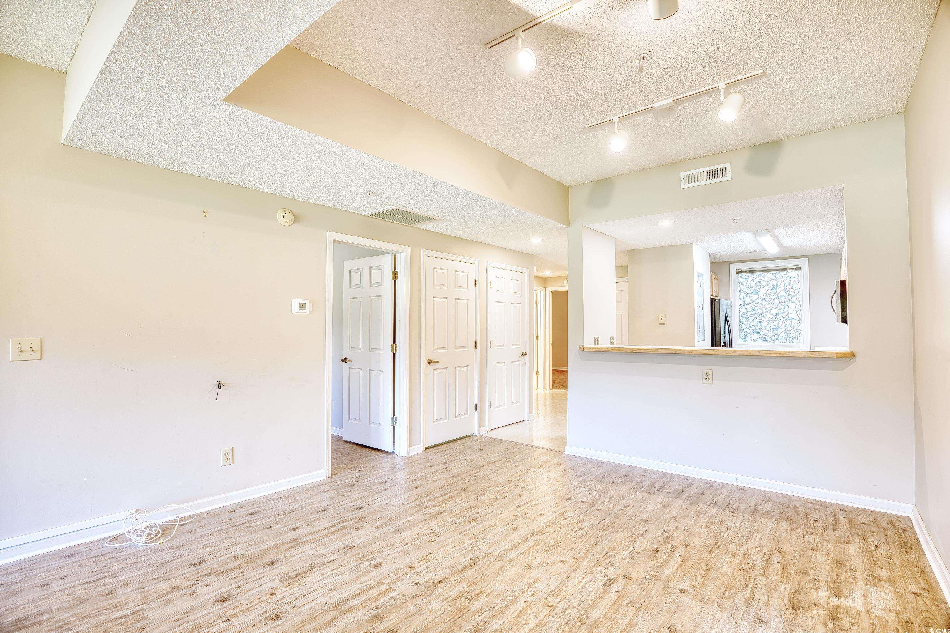1550 Spinnaker Dr. Property Photo 8