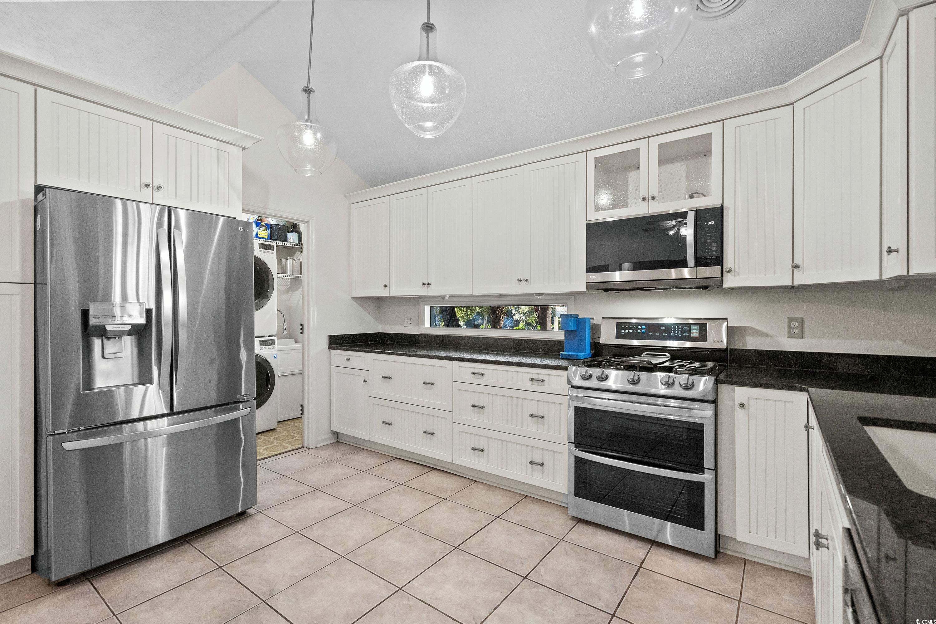 437 N Boyle Dr. Property Photo 14