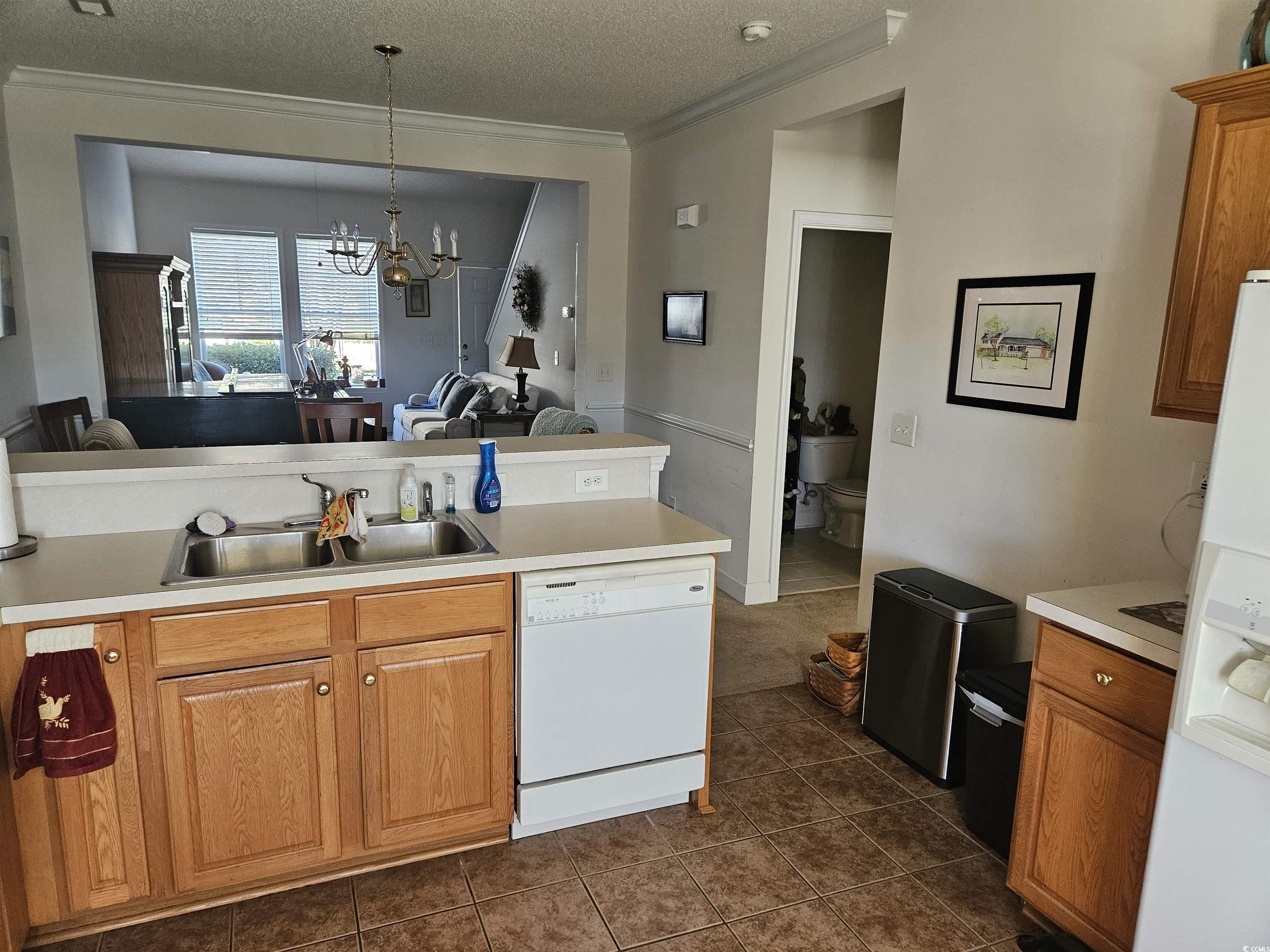 6203 Catalina Dr. Property Photo 8