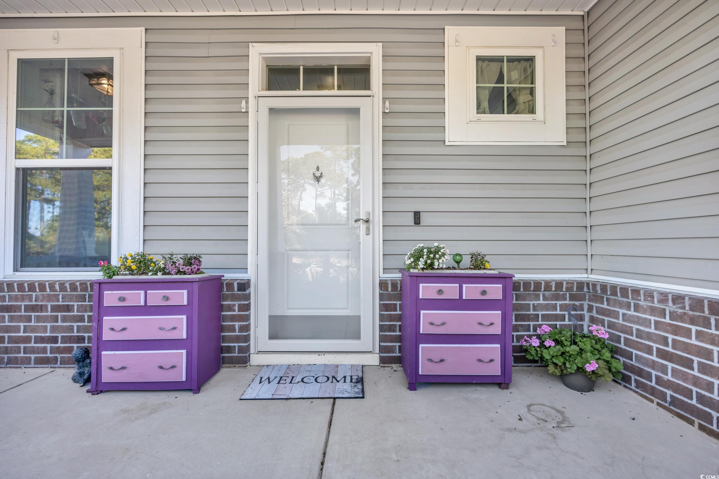 217 Astoria Park Loop Property Photo 3