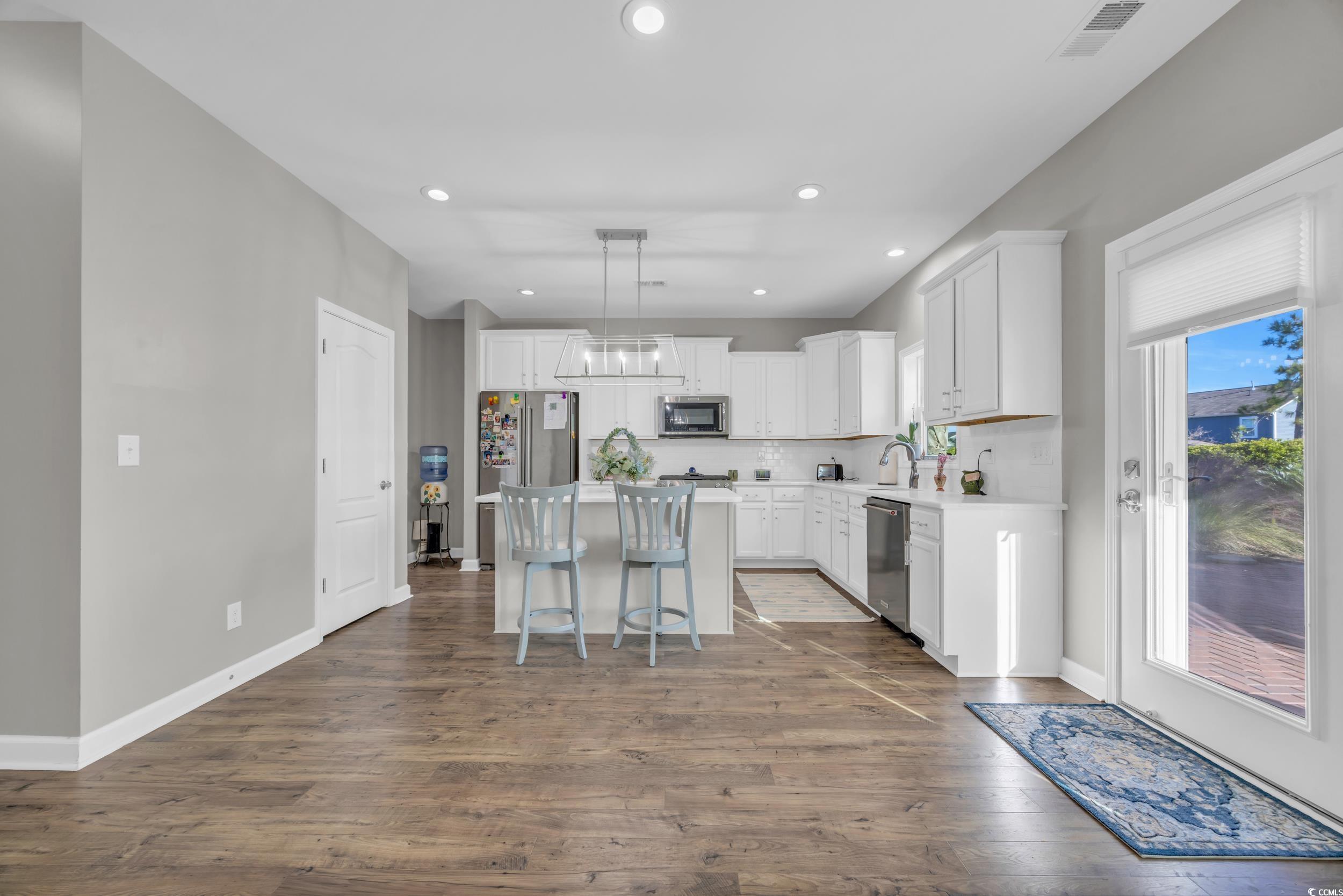 217 Astoria Park Loop Property Photo 10