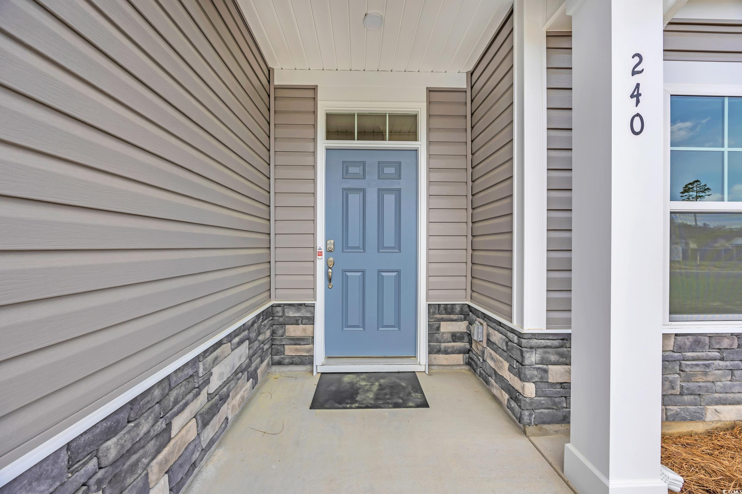 240 Palmetto Sand Loop Property Photo 6