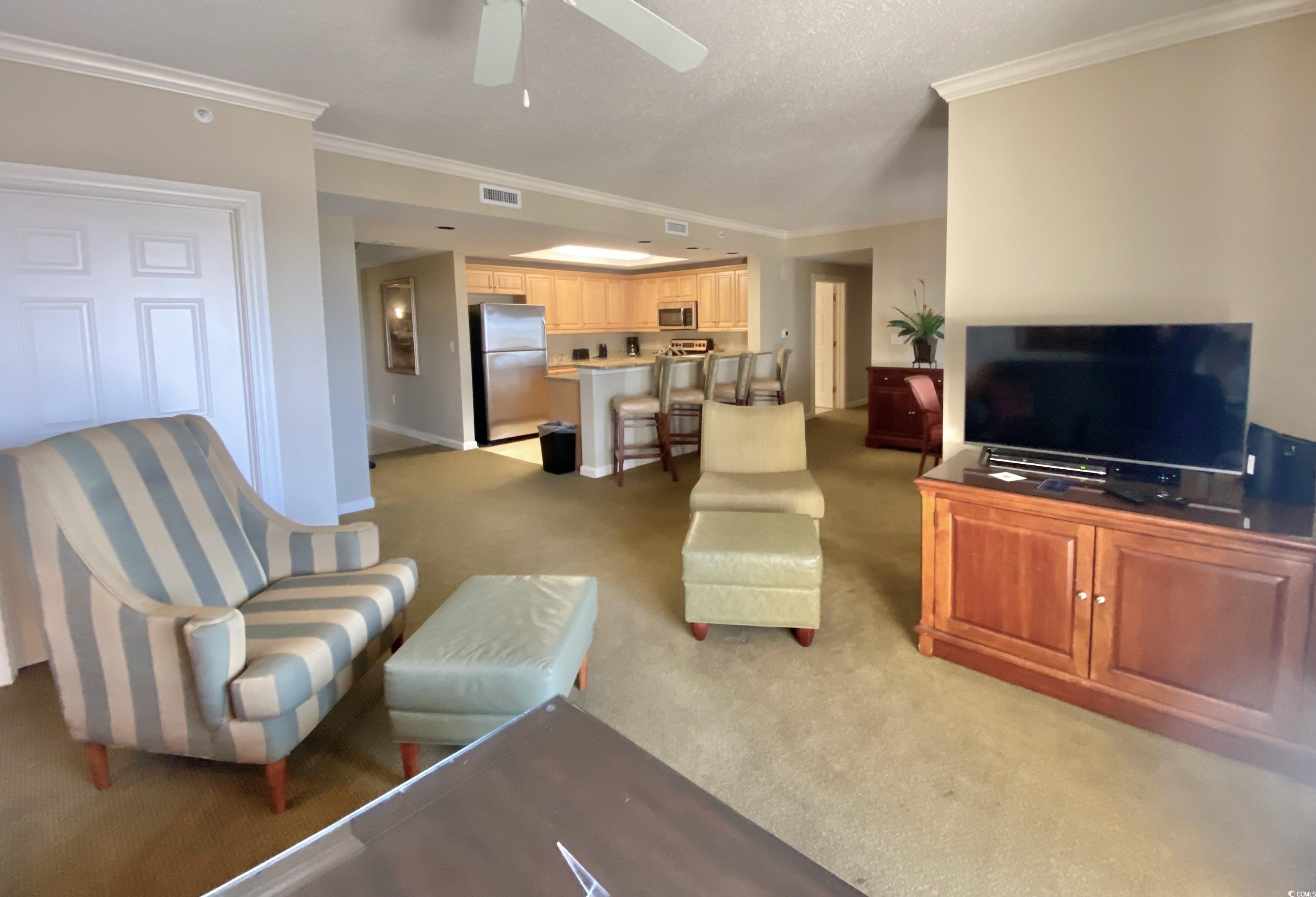 9994 Beach Club Dr. Property Photo 2