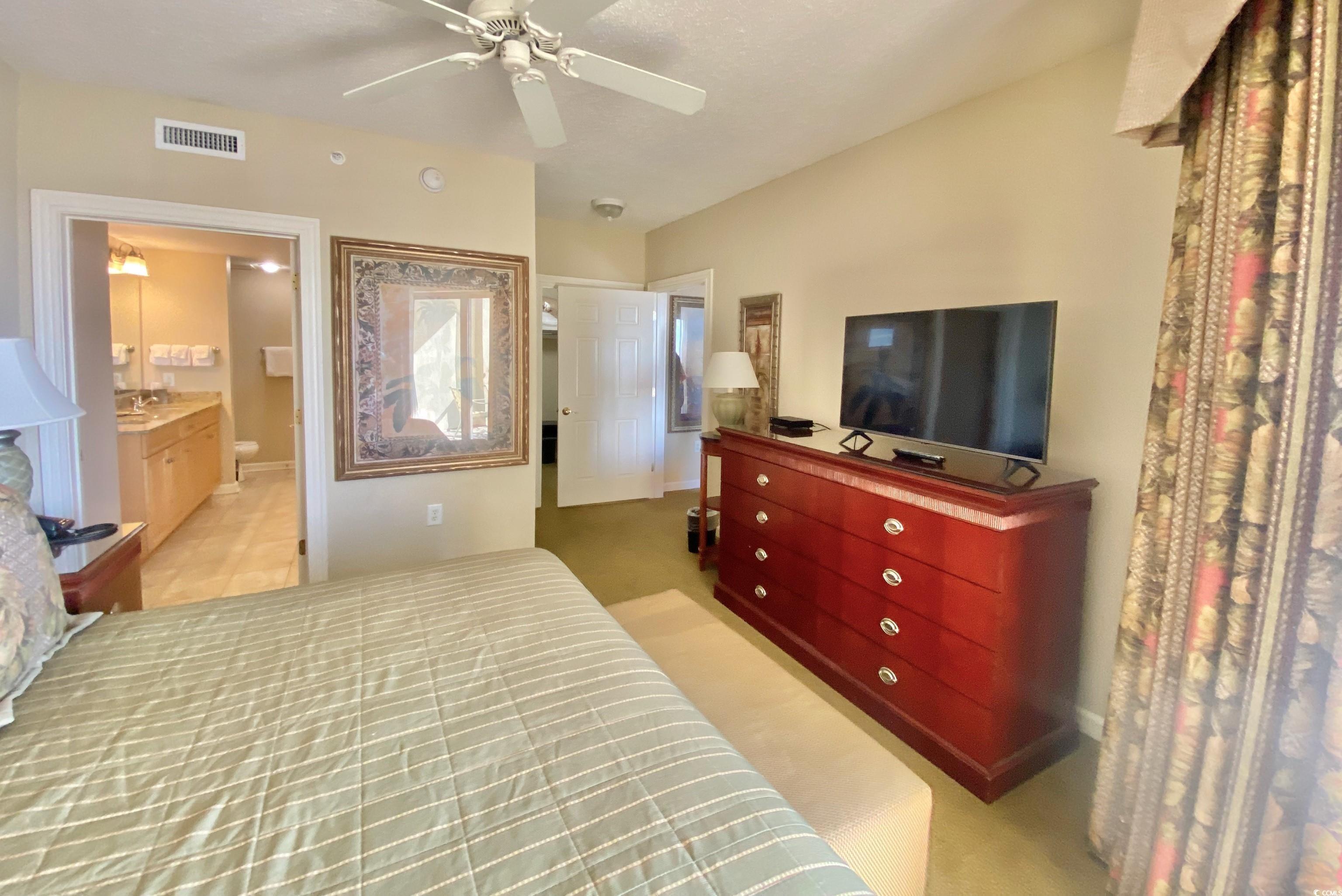 9994 Beach Club Dr. Property Photo 14
