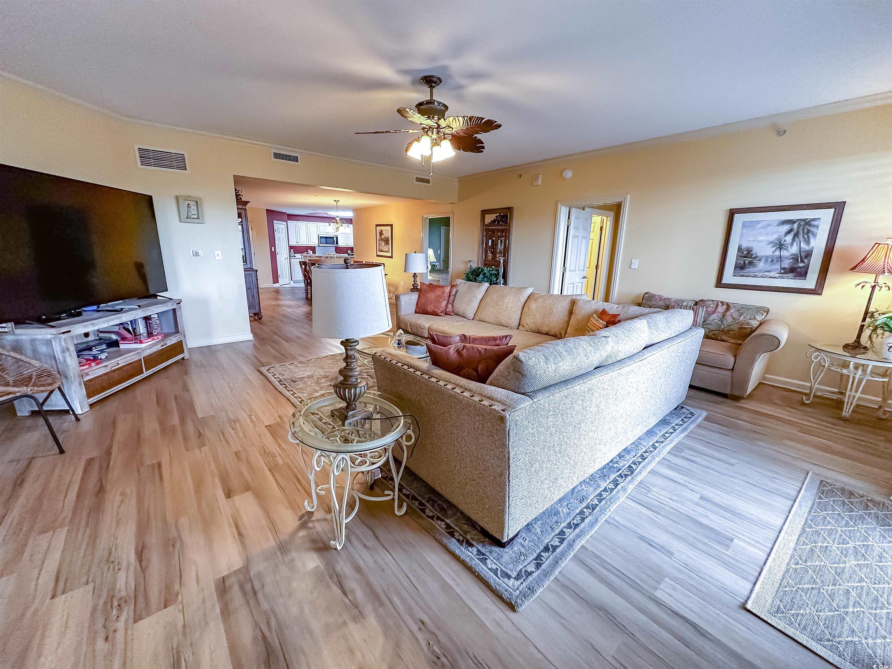 8500 Margate Circle Property Photo 8
