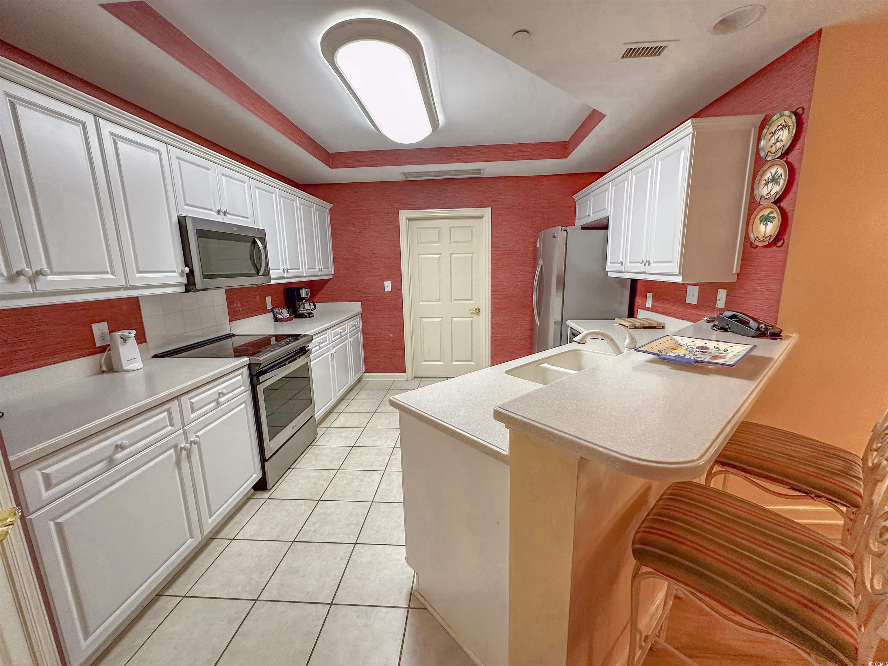 8500 Margate Circle Property Photo 13