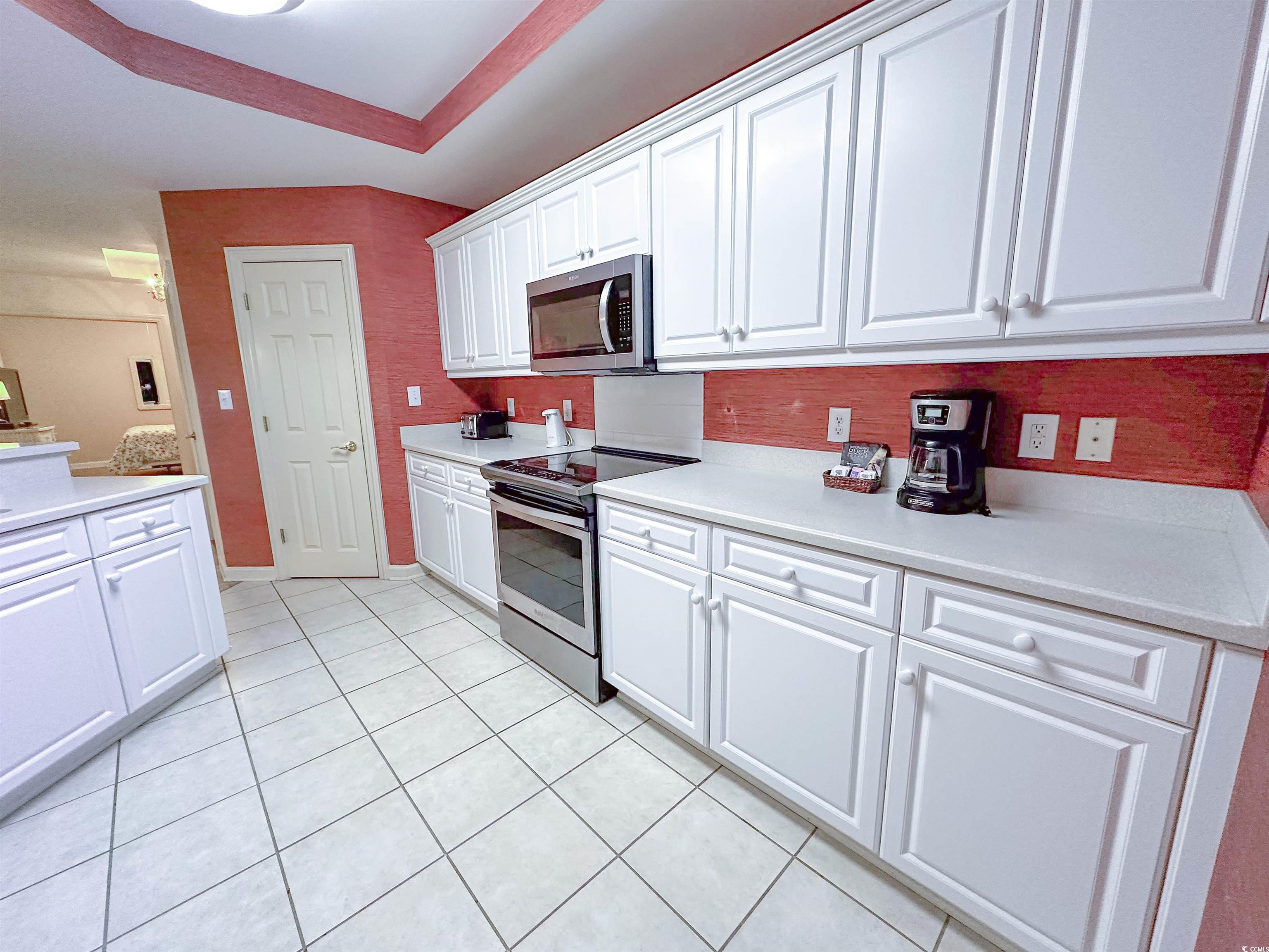 8500 Margate Circle Property Photo 15