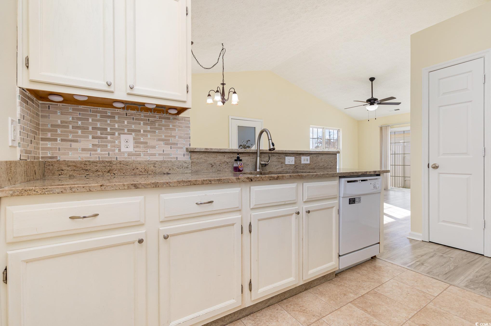 9649 Bradford Ln. Property Photo 12