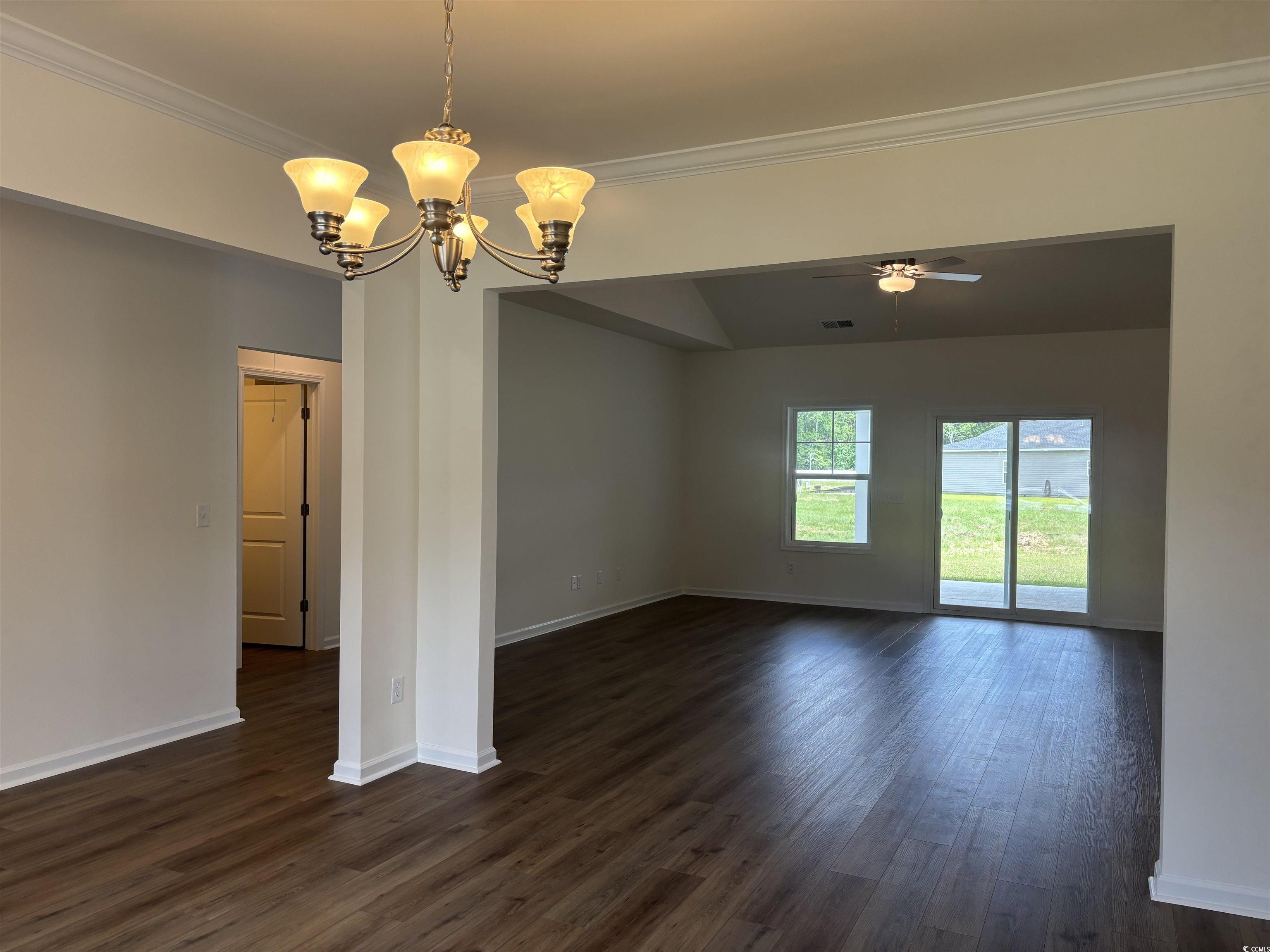 323 Palmetto Sand Loop Property Photo 6