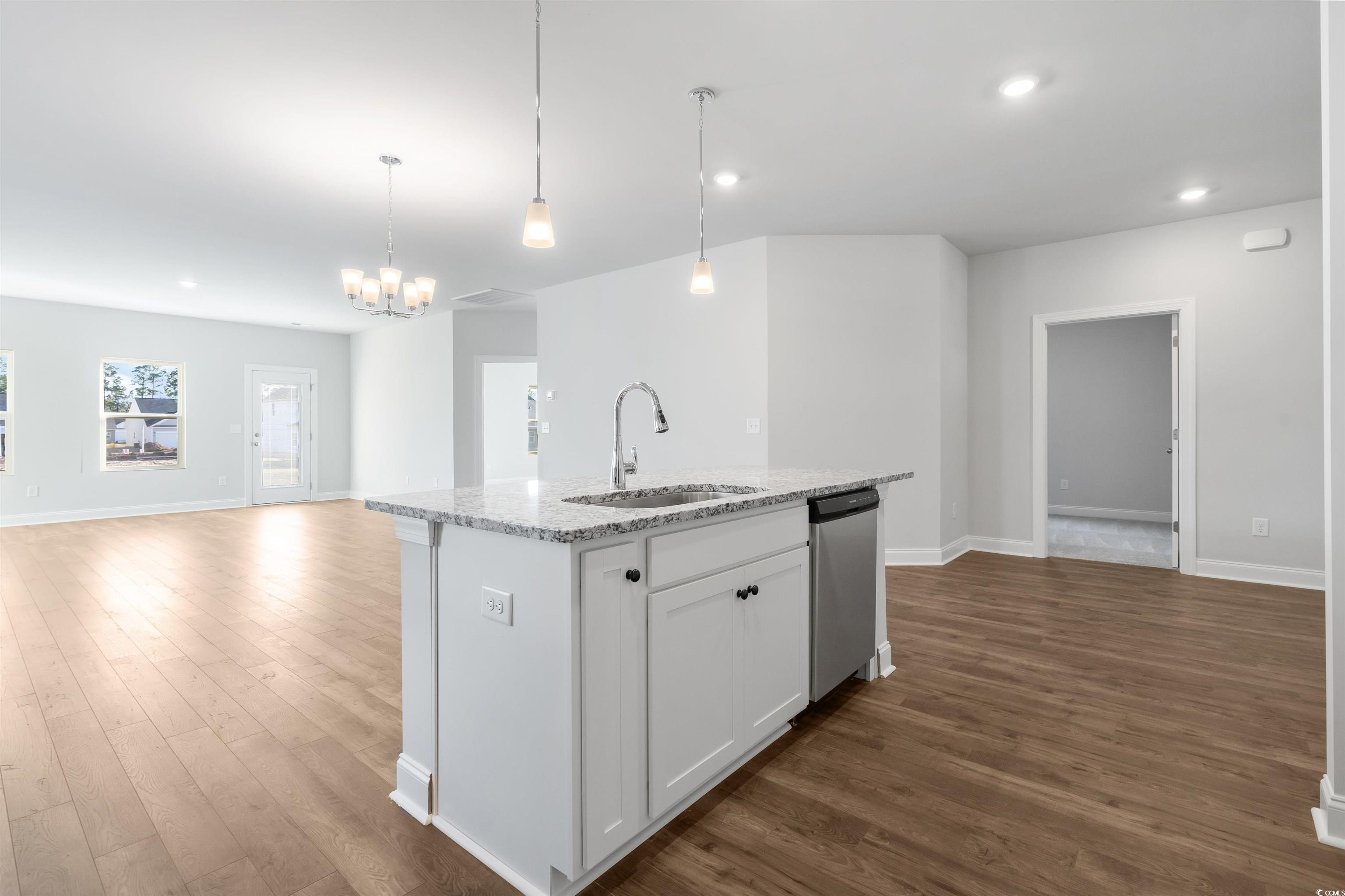 2472 Campton Loop Property Photo 10