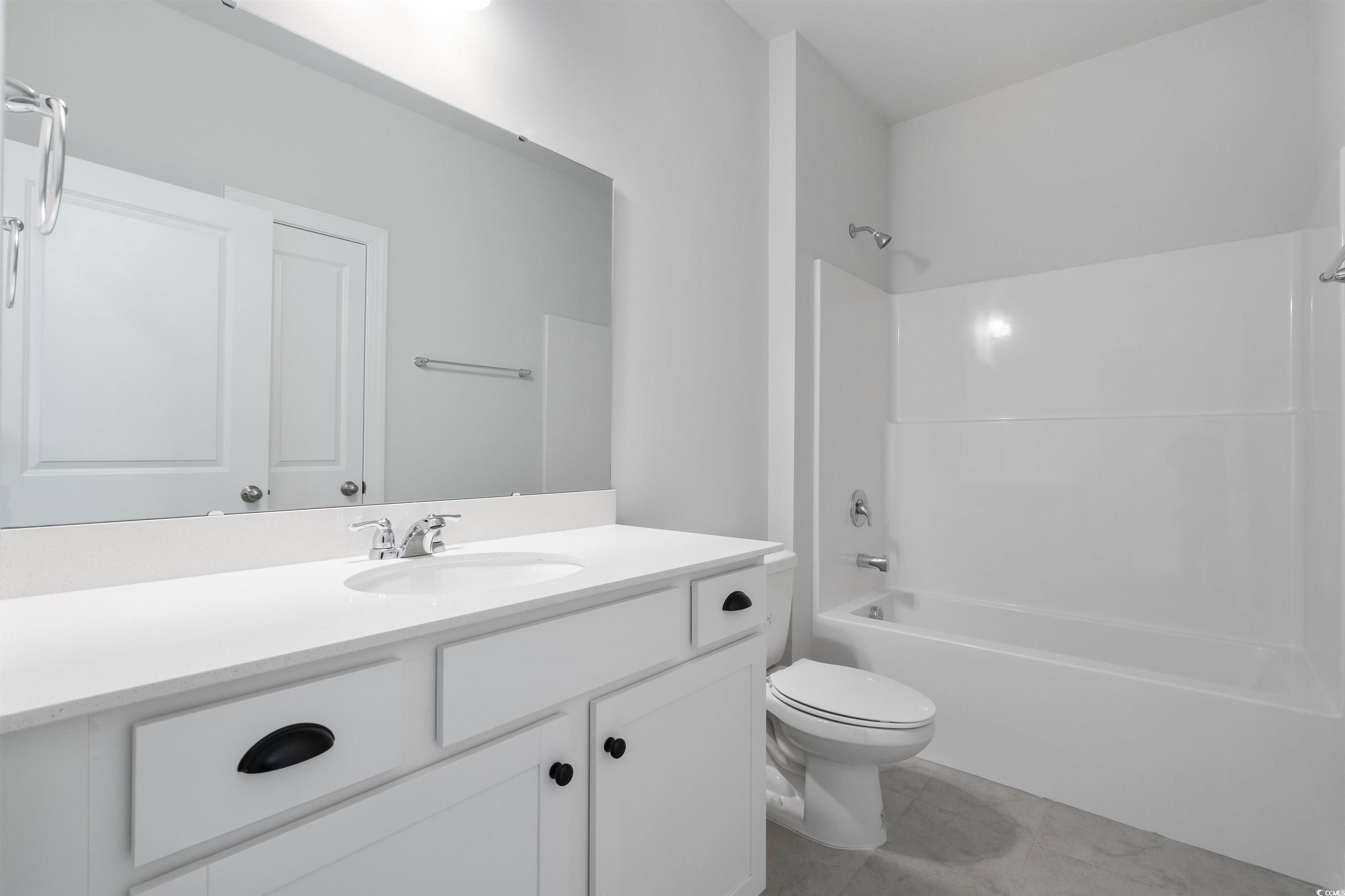 2472 Campton Loop Property Photo 25