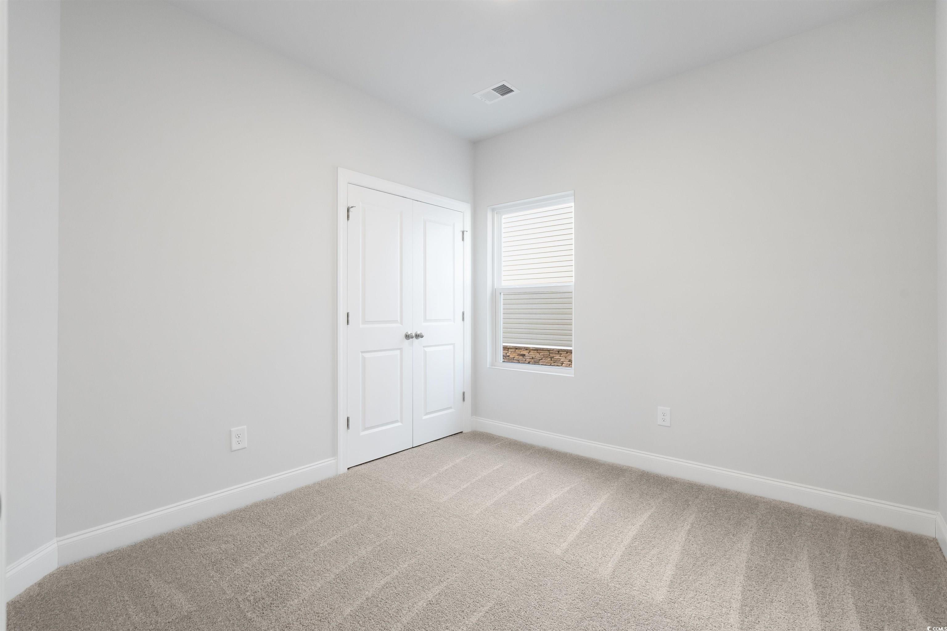 2472 Campton Loop Property Photo 26