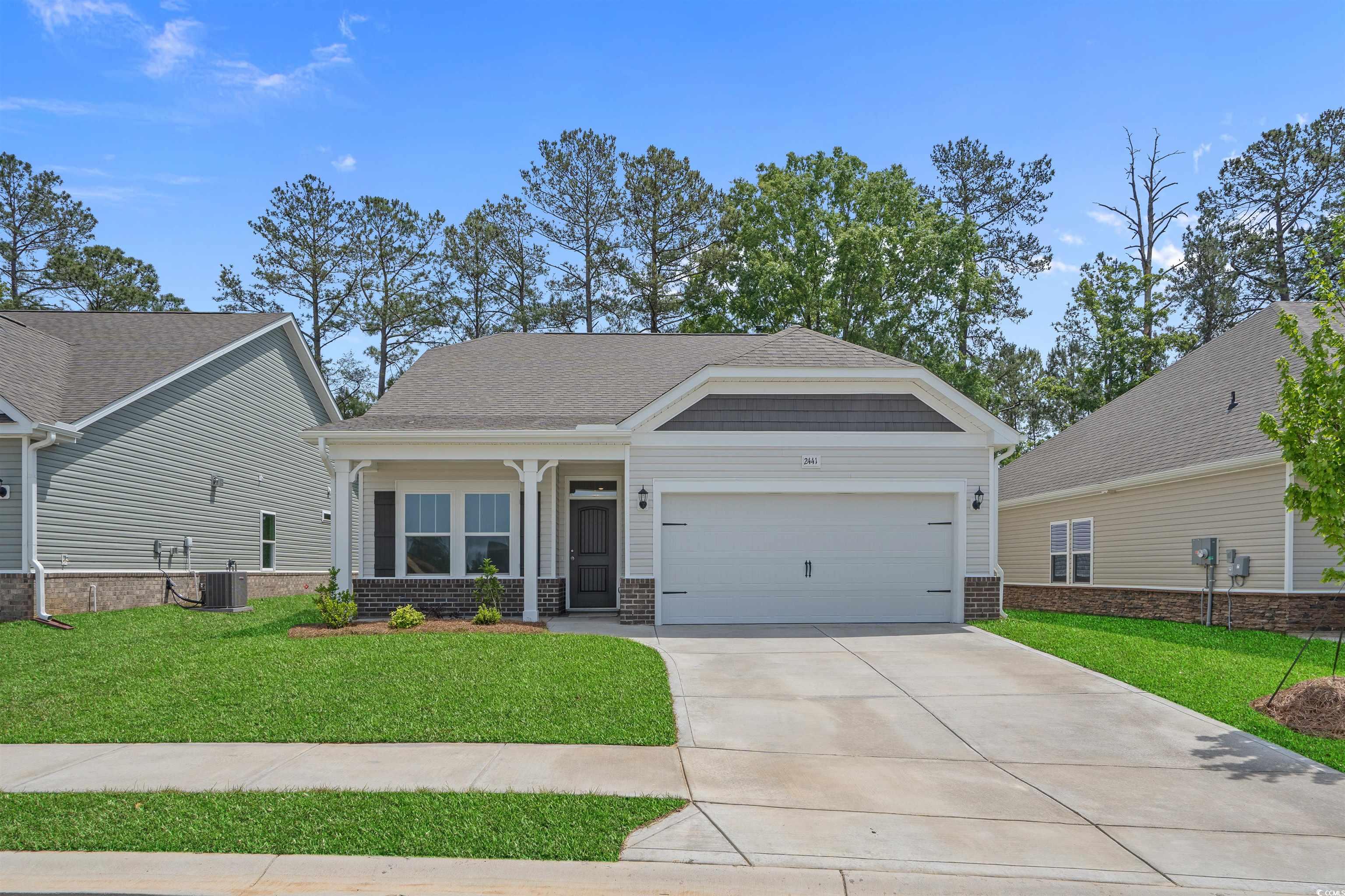 2441 Campton Loop Property Photo 1