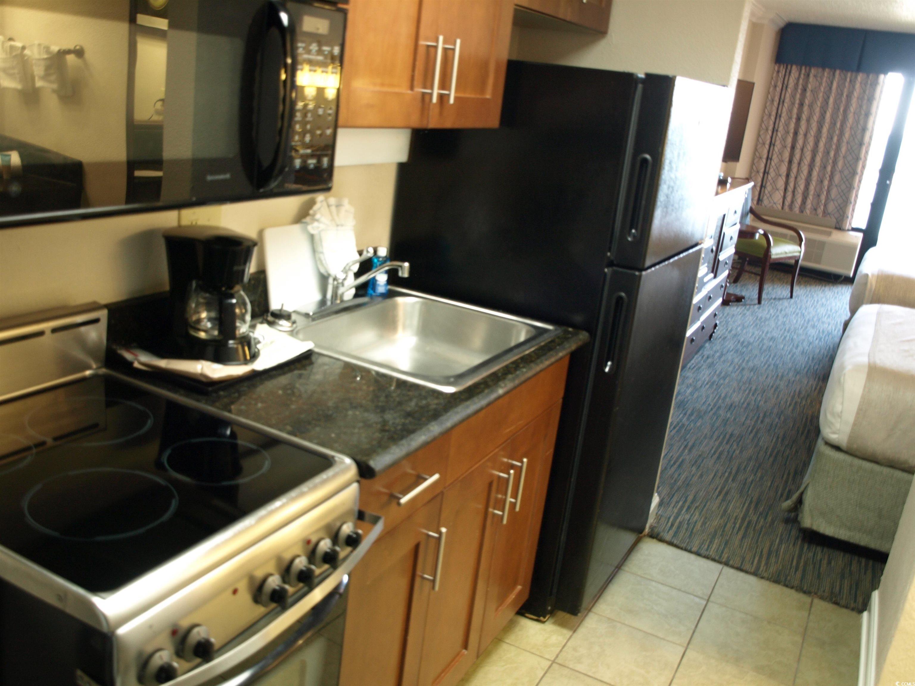 1200 N Ocean Blvd. Property Photo 4