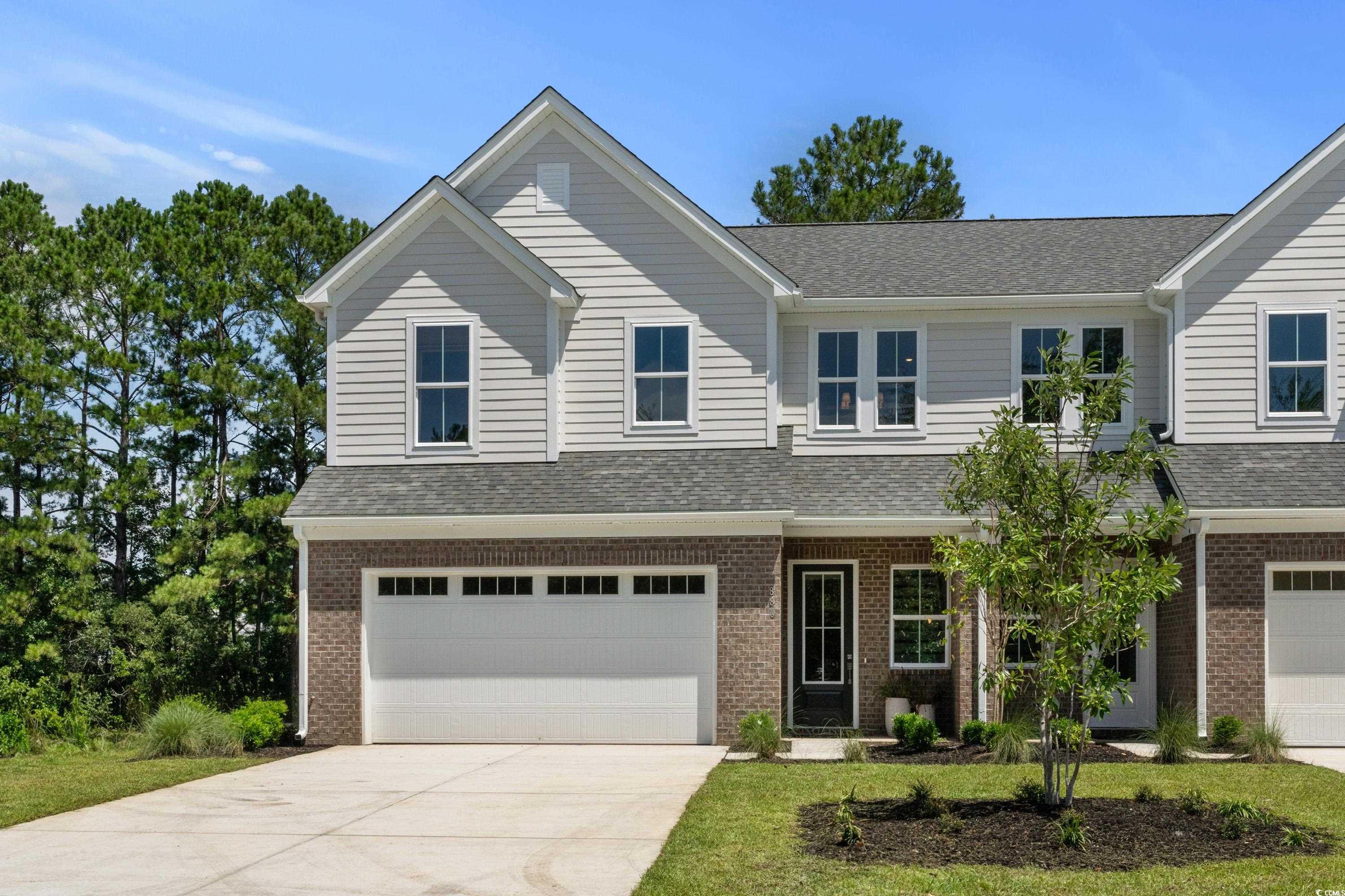 866 Foxtail Dr. Property Photo 1