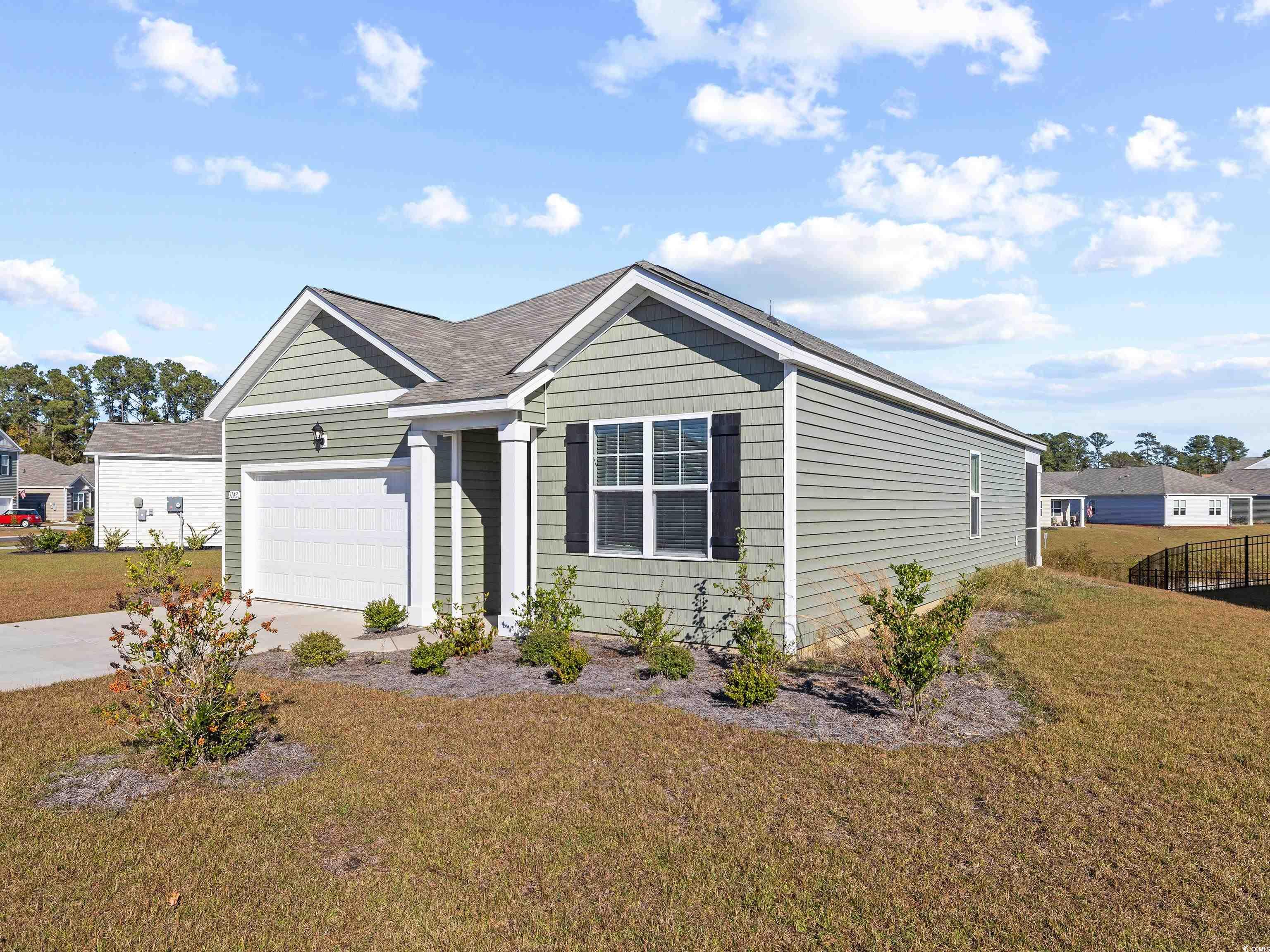 1143 Sennema Circle Property Photo 3