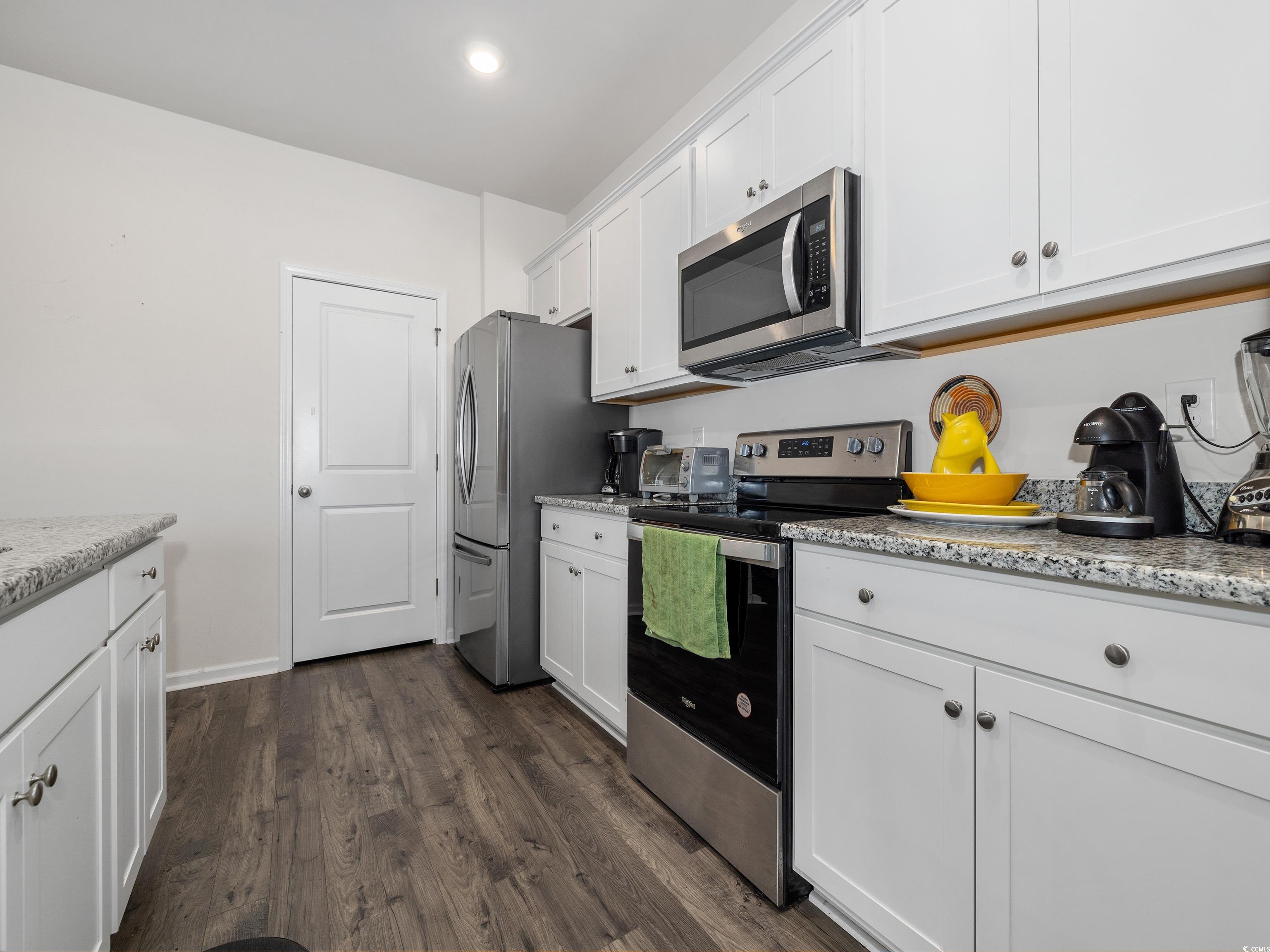 1143 Sennema Circle Property Photo 6