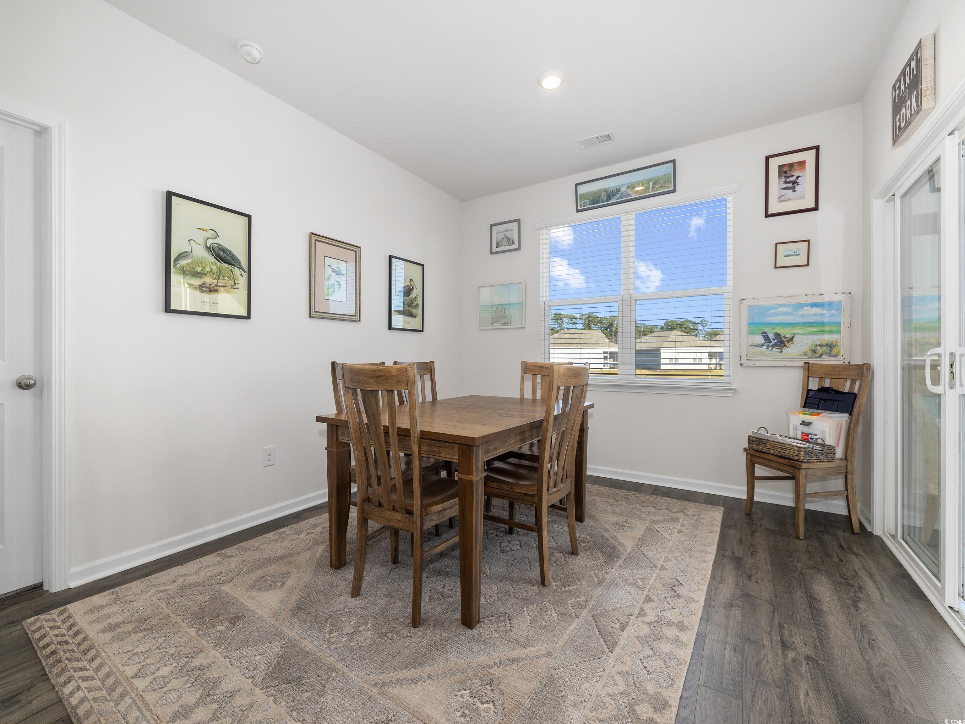 1143 Sennema Circle Property Photo 8