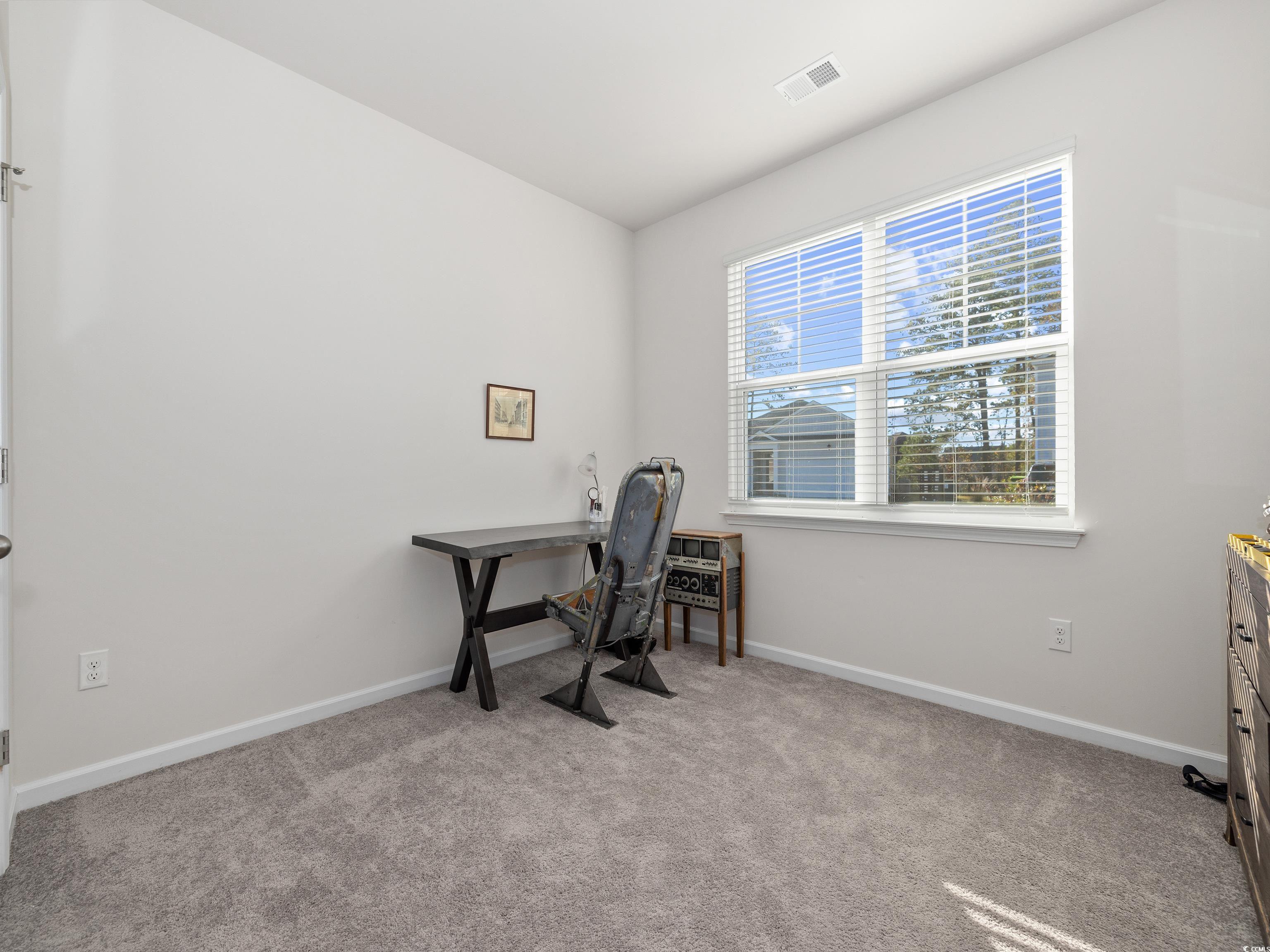 1143 Sennema Circle Property Photo 10