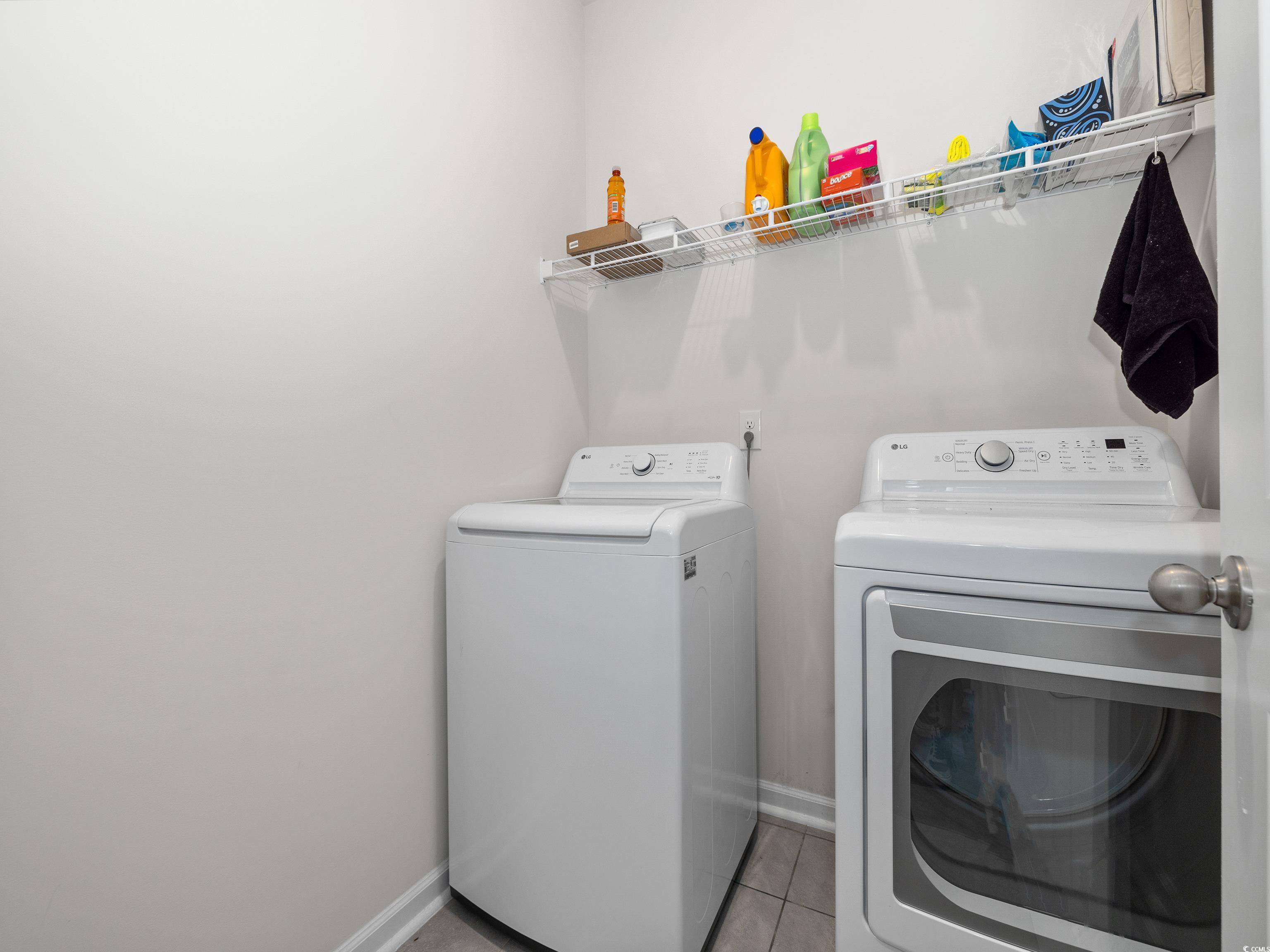 1143 Sennema Circle Property Photo 12
