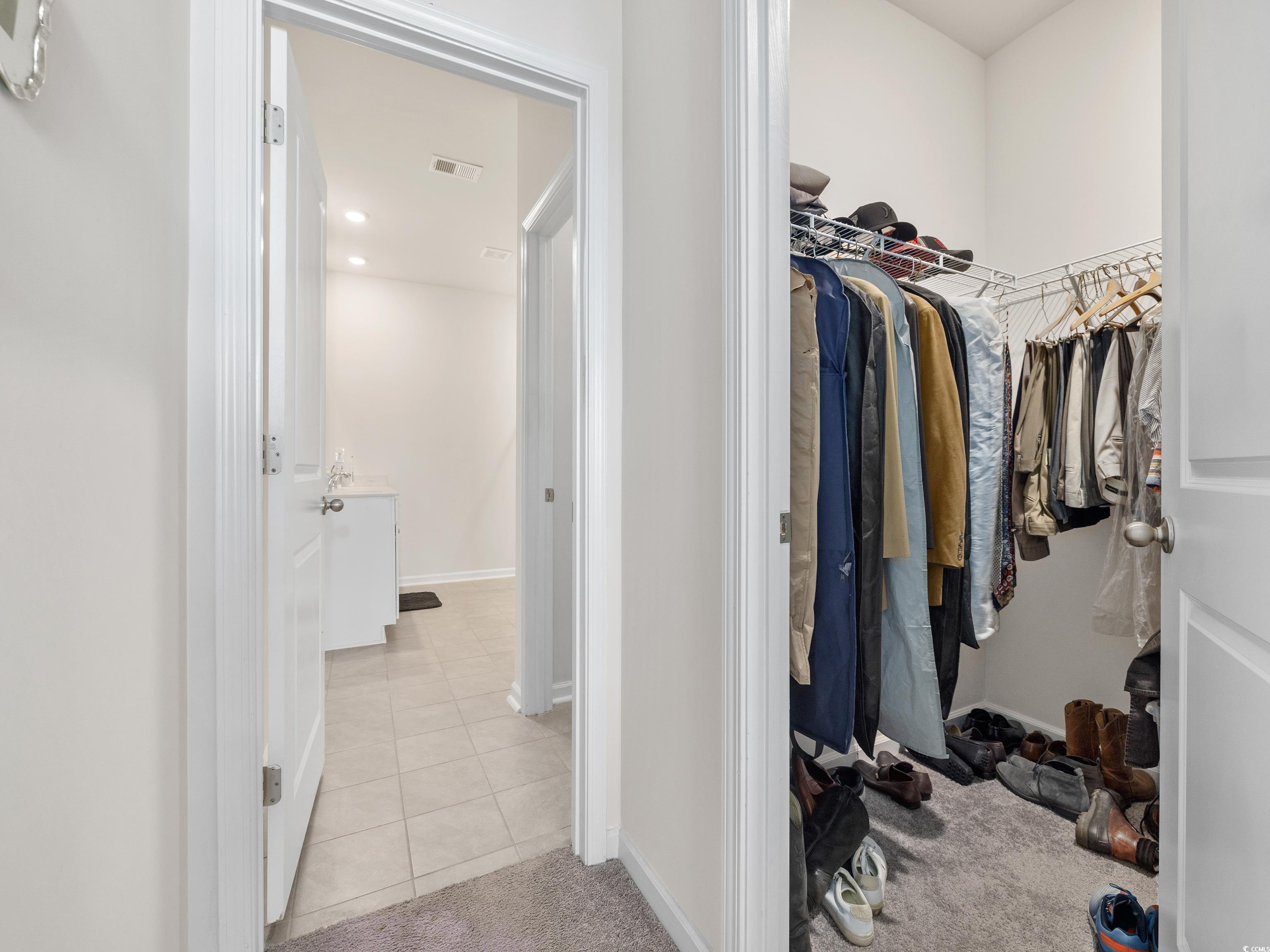 1143 Sennema Circle Property Photo 16