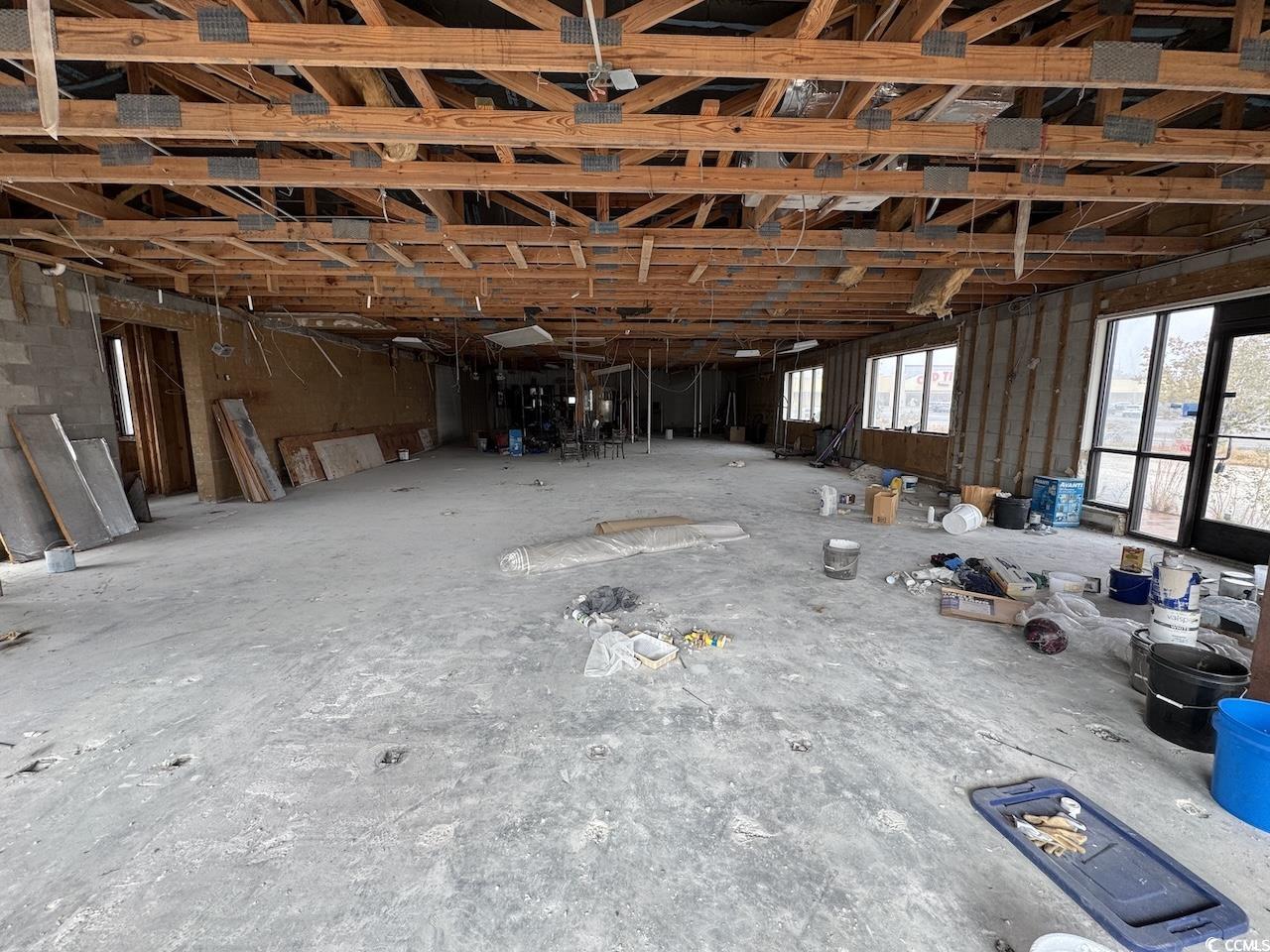 1734 N Highway 17 Property Photo 4