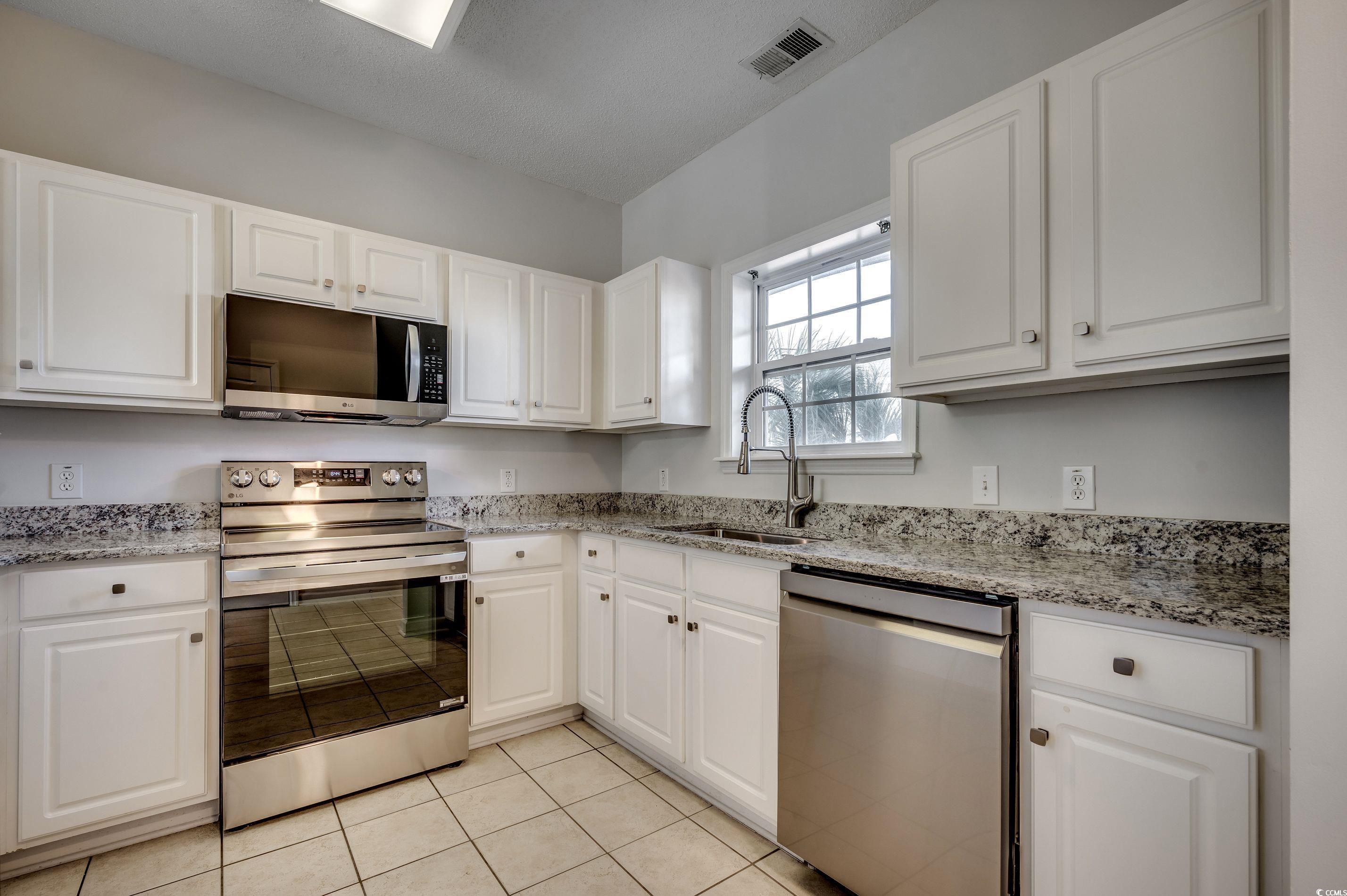 5801 Oyster Catcher Dr. Property Photo 4