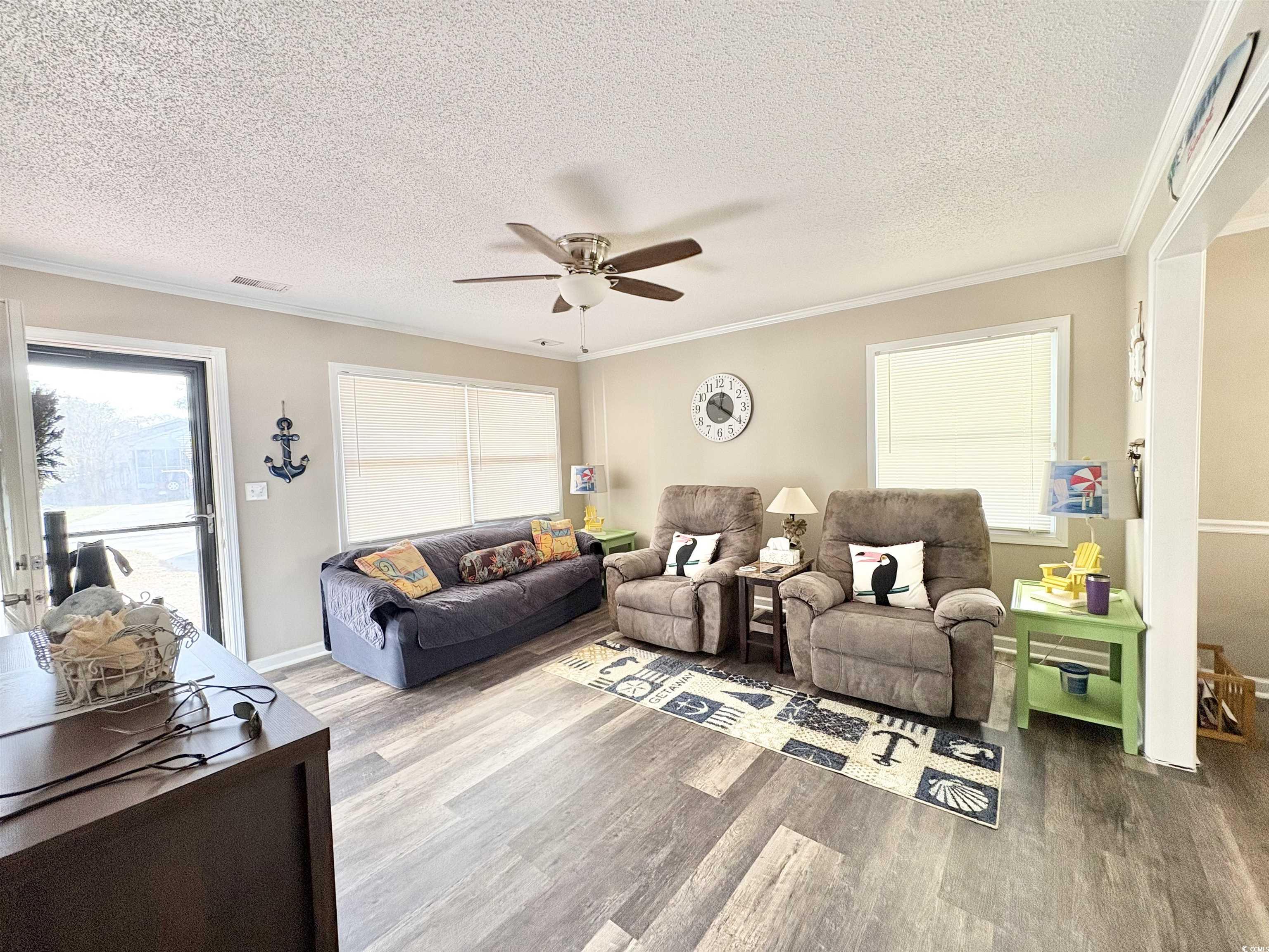 100 Dorman Circle Property Photo 2