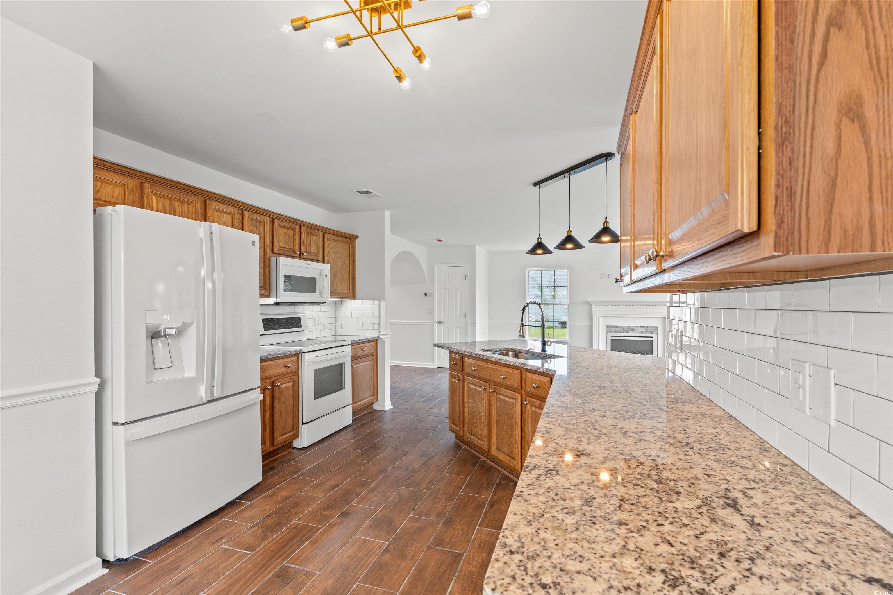 2053 Haystack Way Property Photo 9