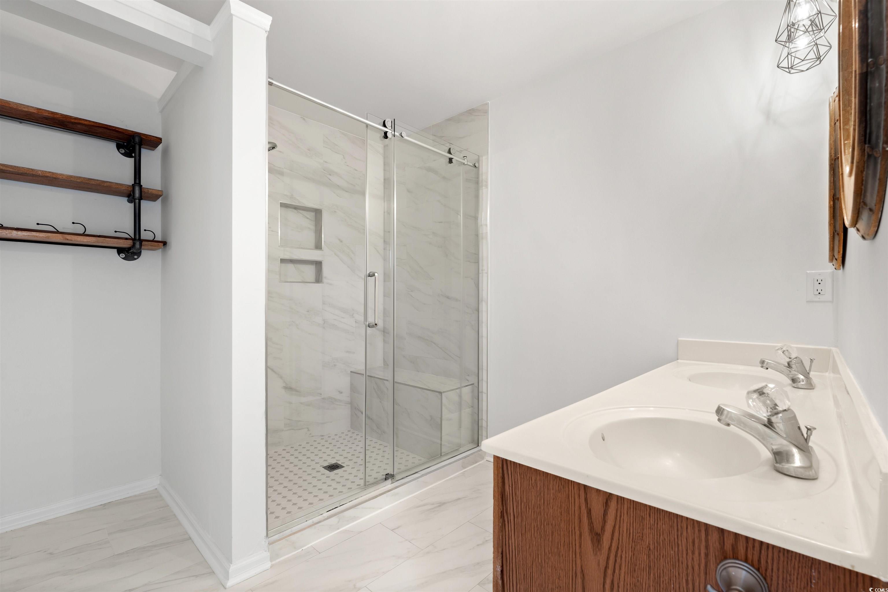 2053 Haystack Way Property Photo 13