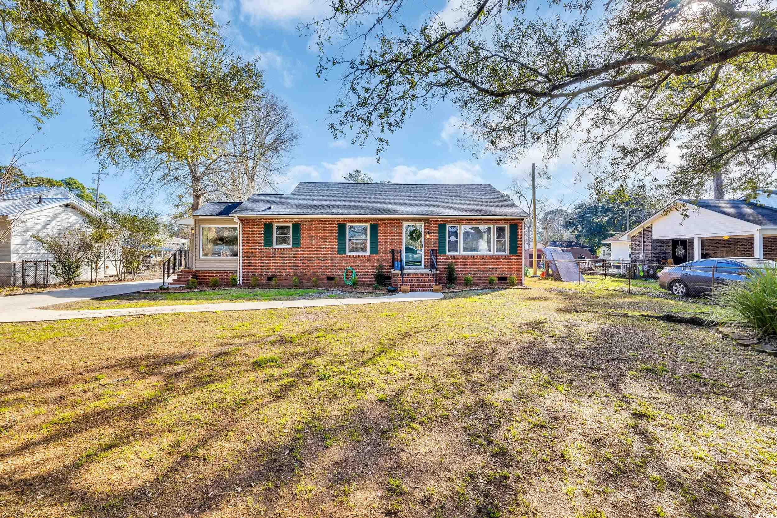 1768 Jasper St. Property Photo 3