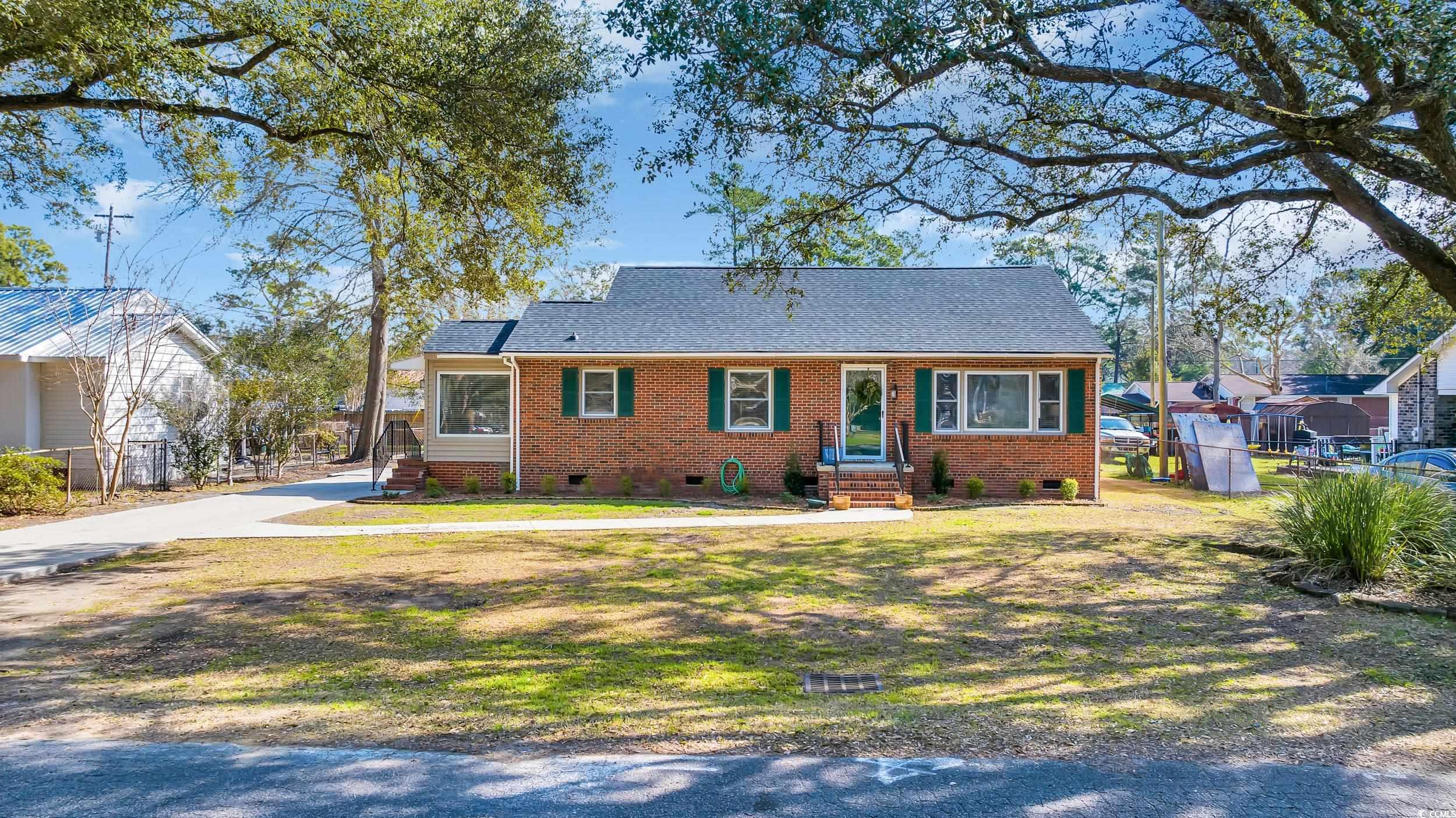 1768 Jasper St. Property Photo 4