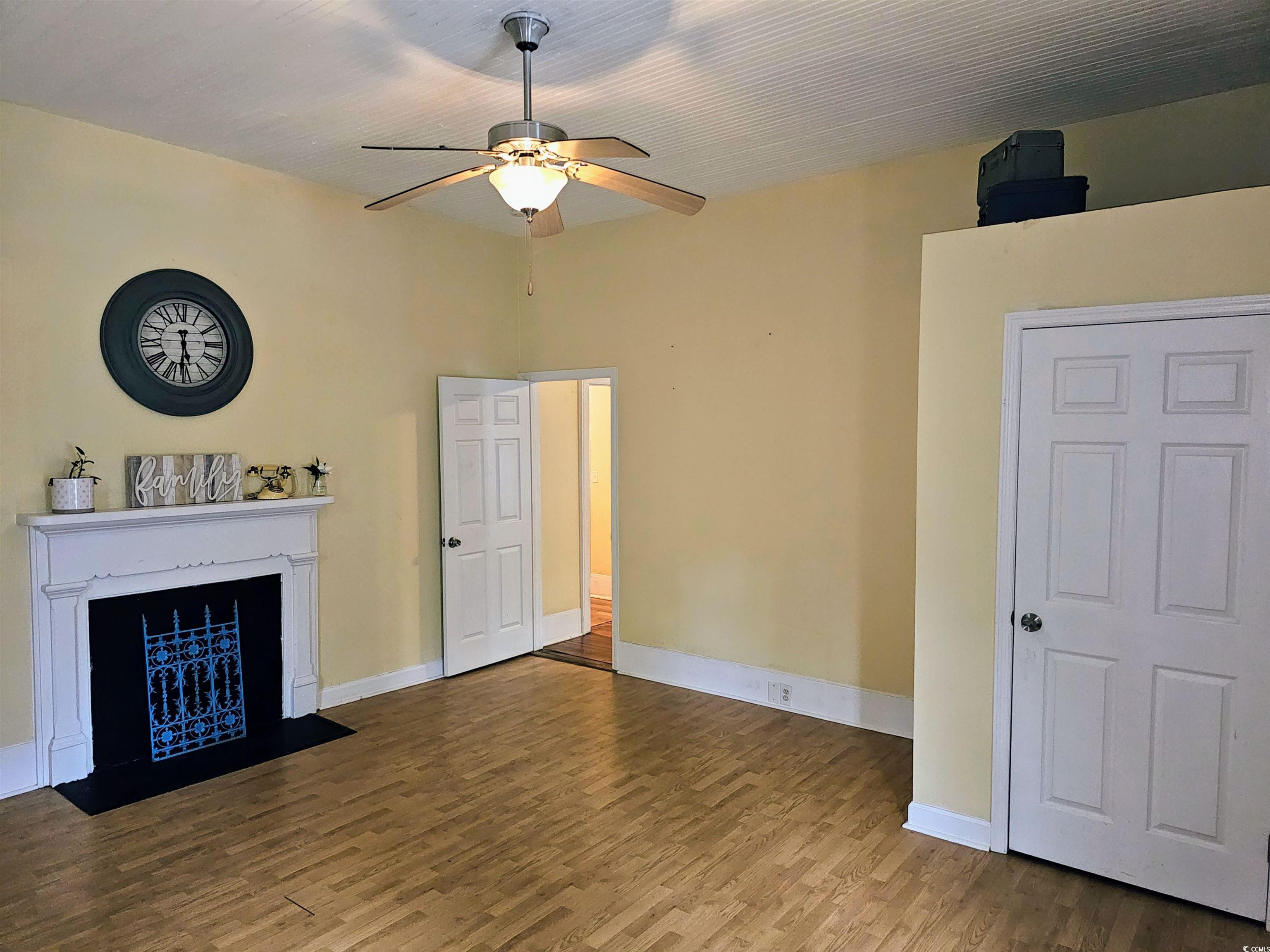 306 E Godbold St. Property Photo 7