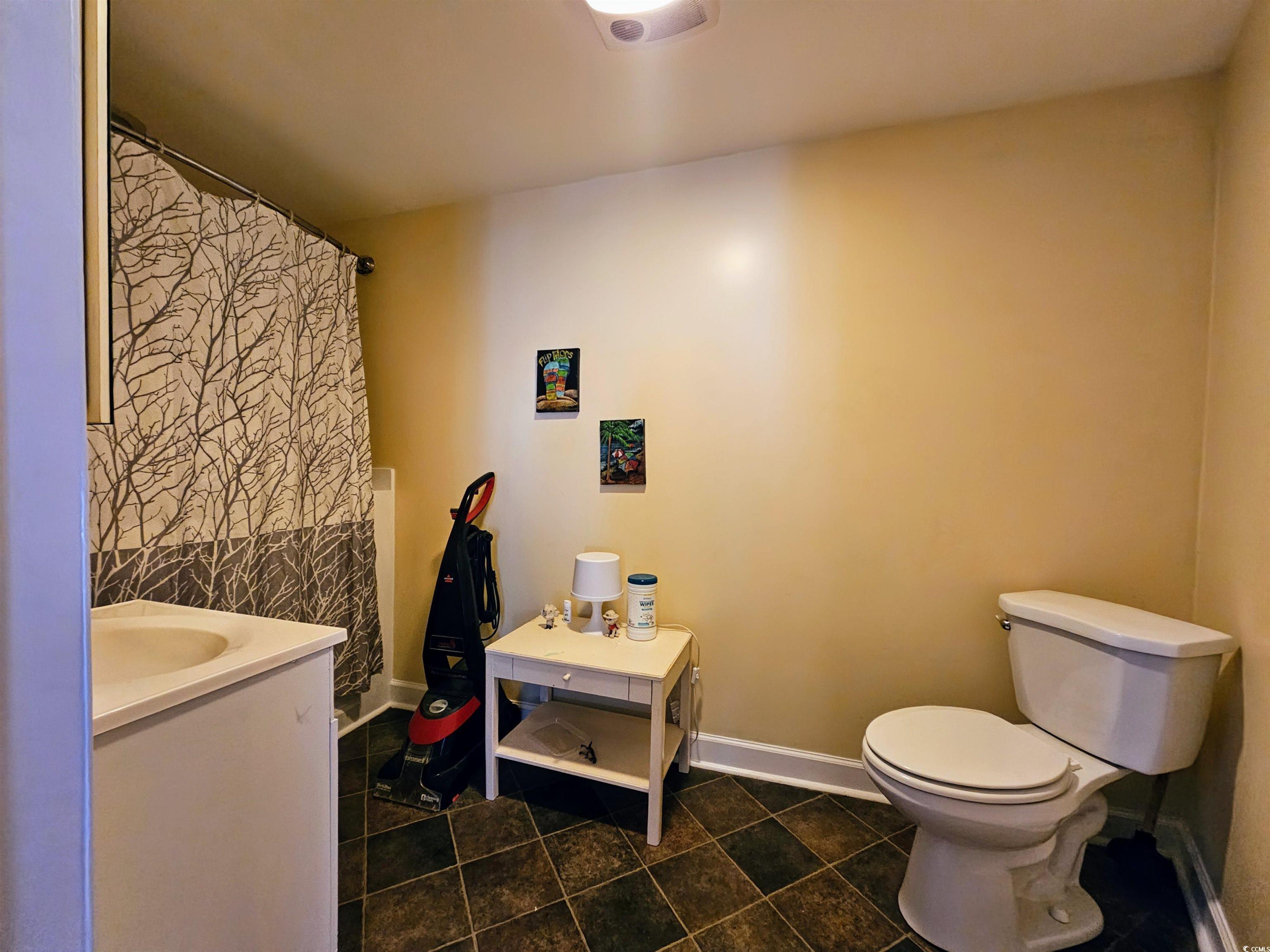306 E Godbold St. Property Photo 9