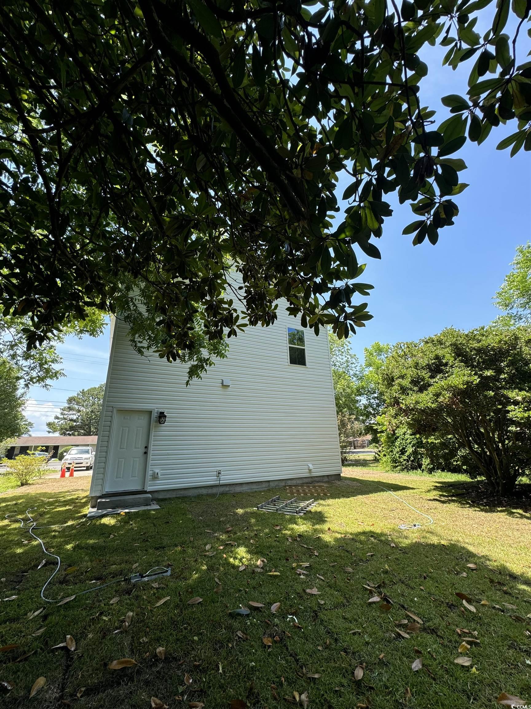 908 Merriman Rd. Property Photo 21